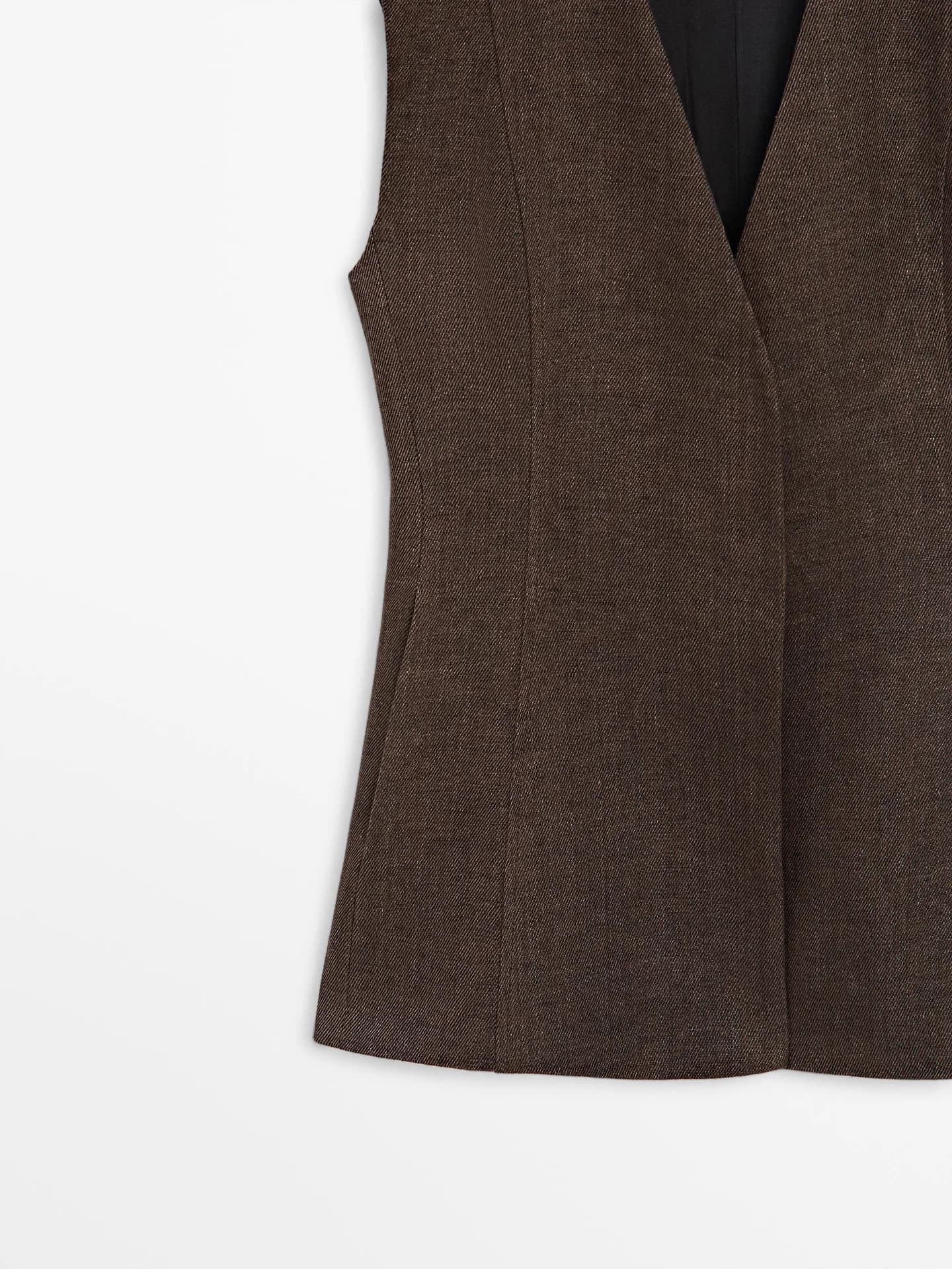 КОСТЮМЫ - фото 10