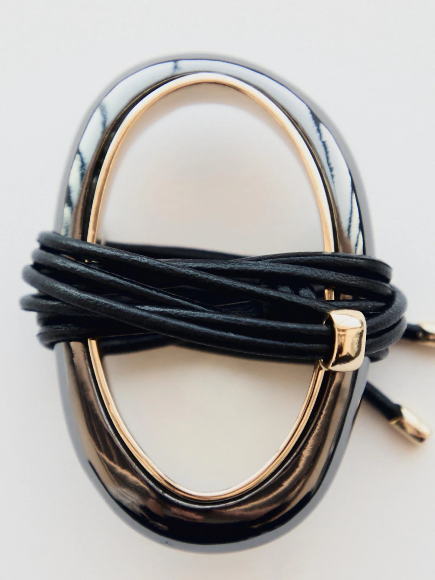 Колье с овальной подвеской - фото 6