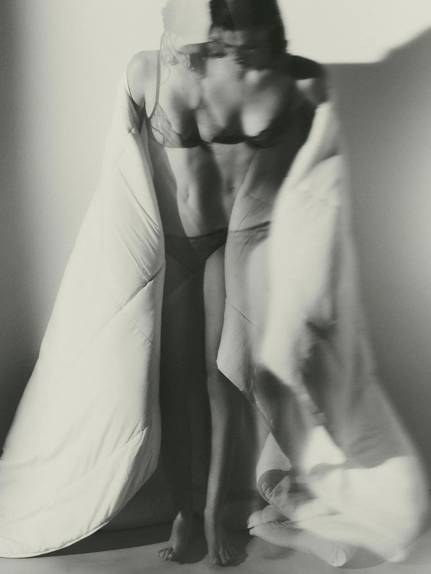 Кружевные трусики с тарелкой - фото 17