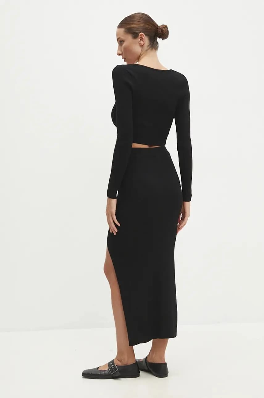 Свитер и юбка - фото 2