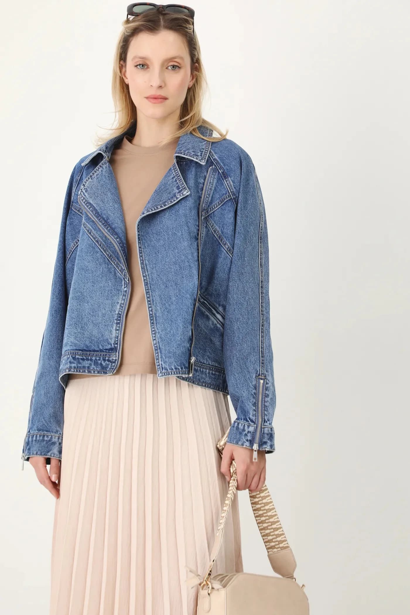 Хлопковая джинсовая куртка - фото 4