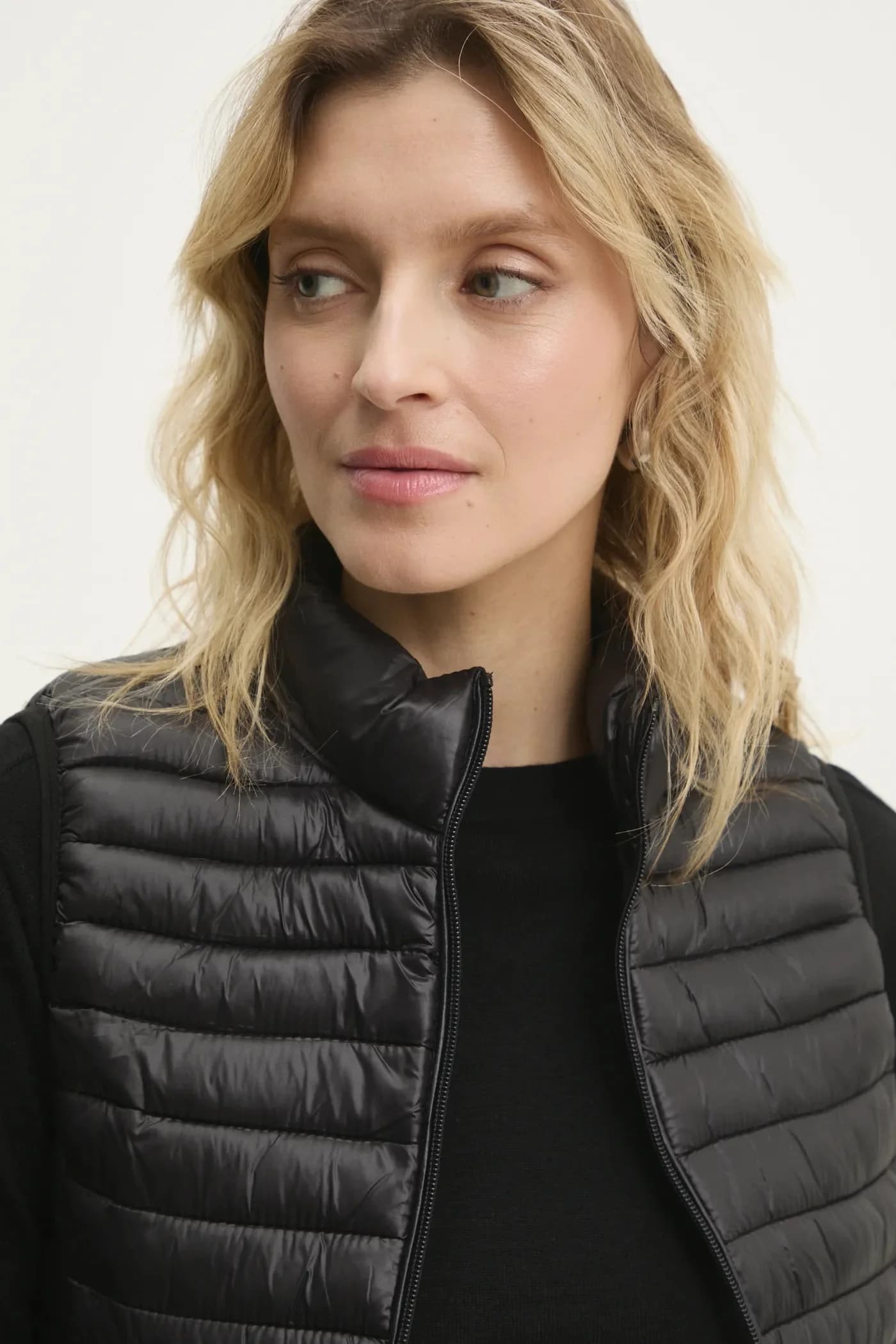 Без рукавов - фото 6