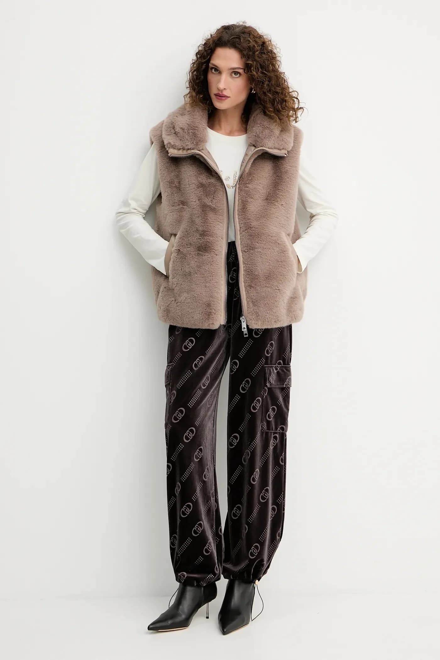 Без рукавов - фото 2