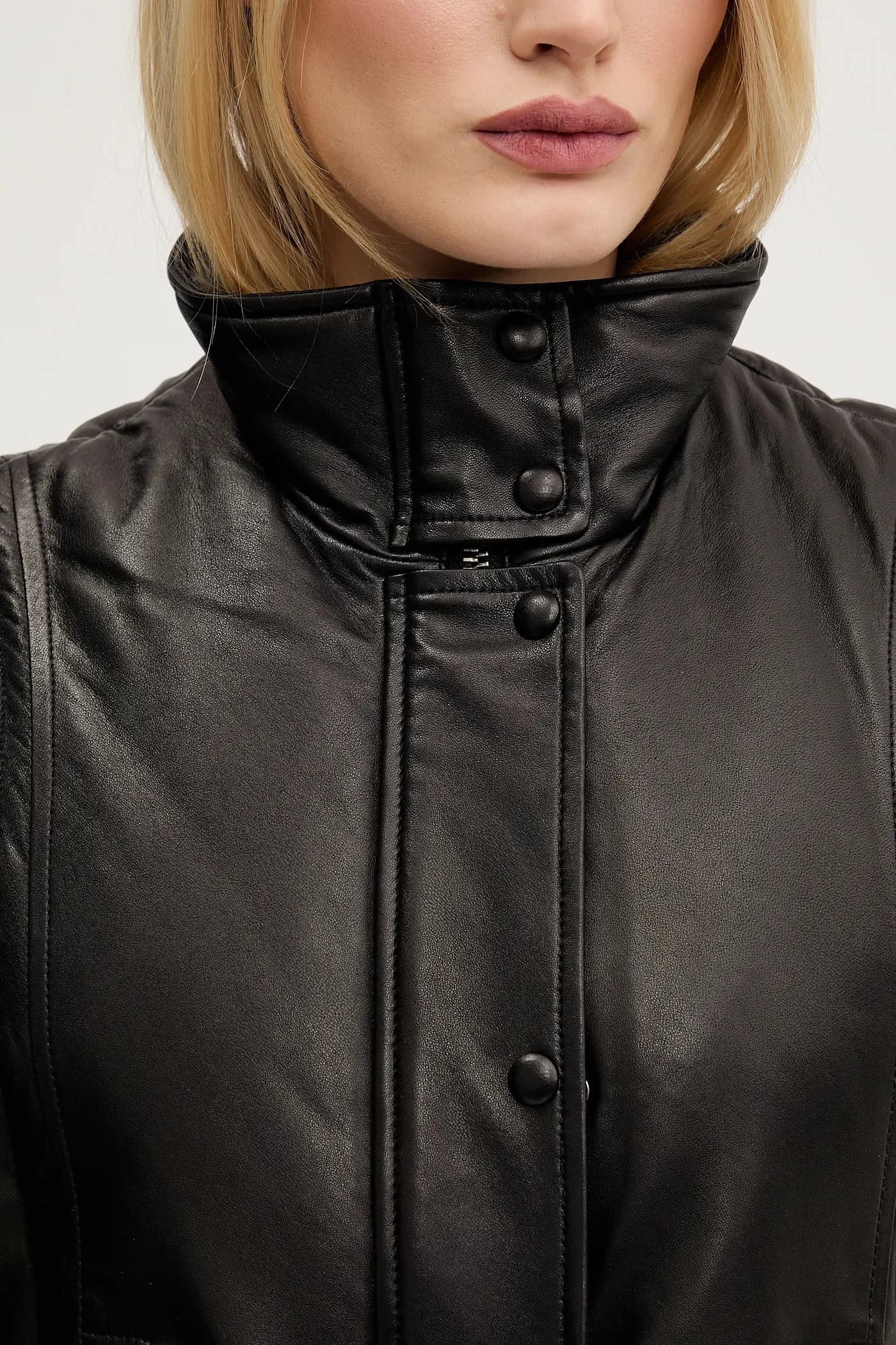 Кожаный жилет - фото 5