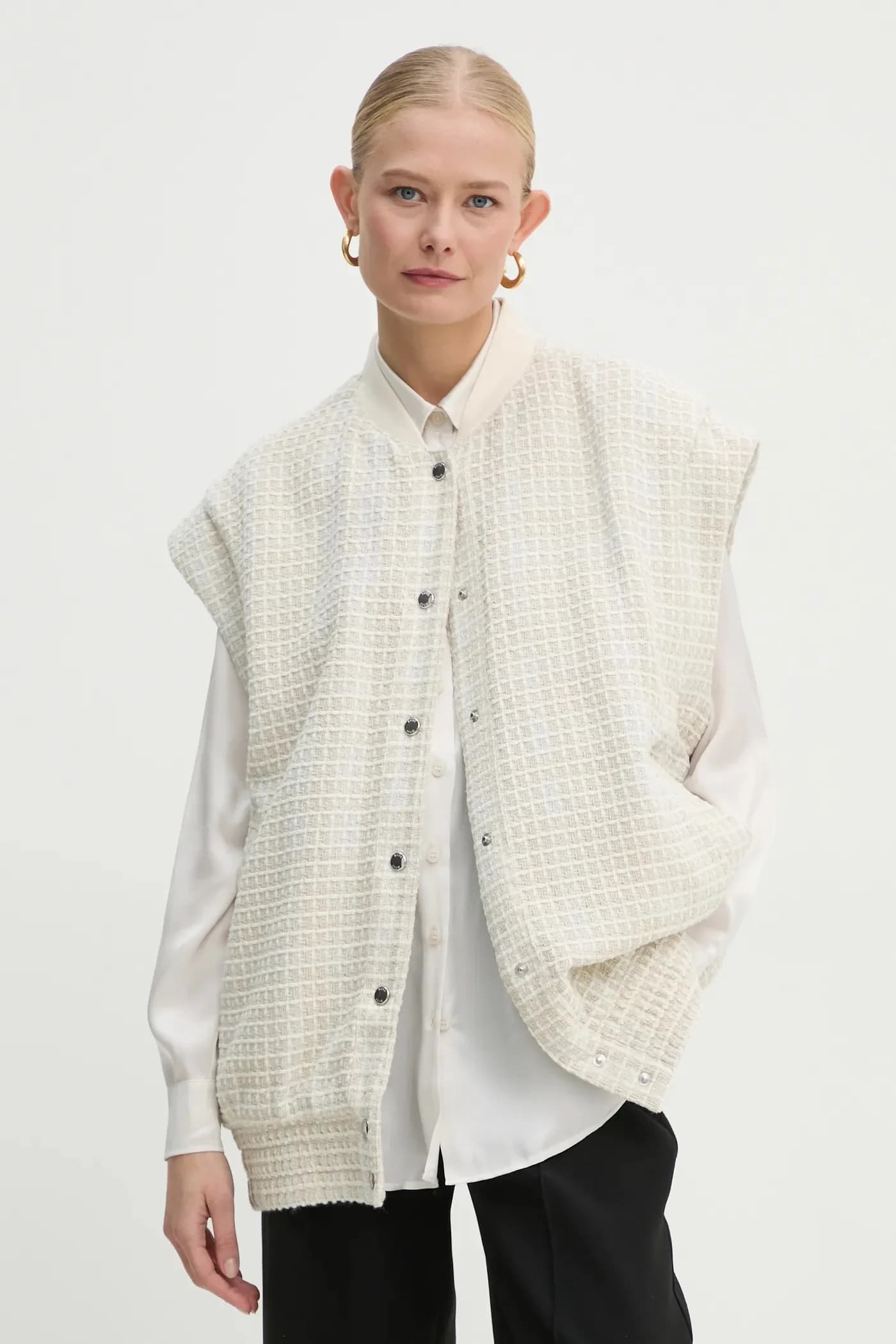 Без рукавов