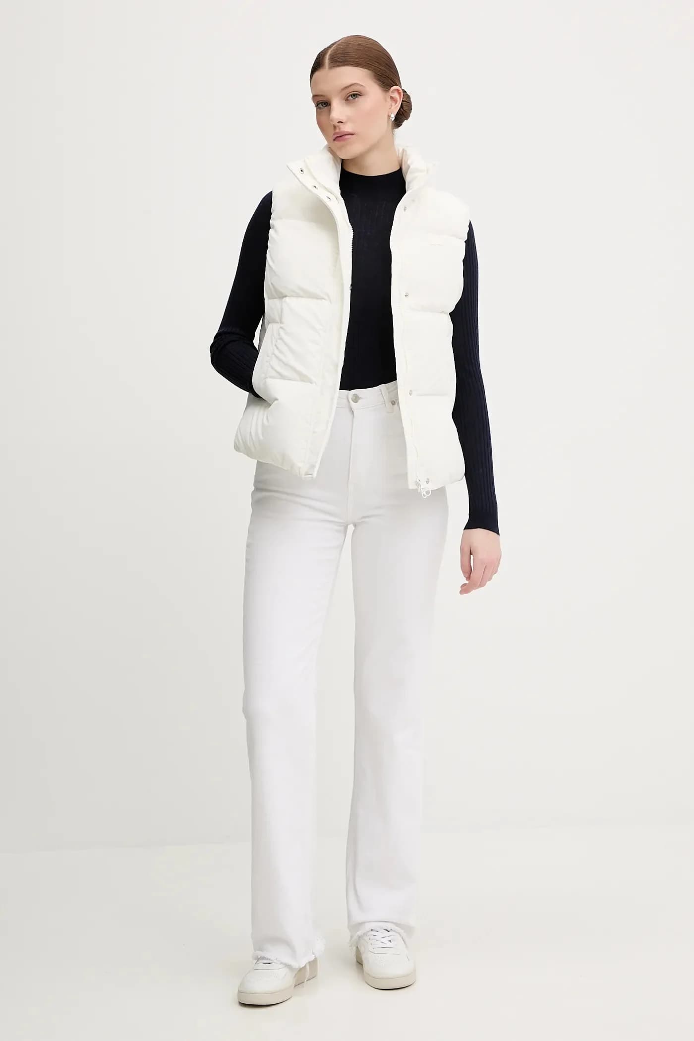 Пуховой жилет - фото 2