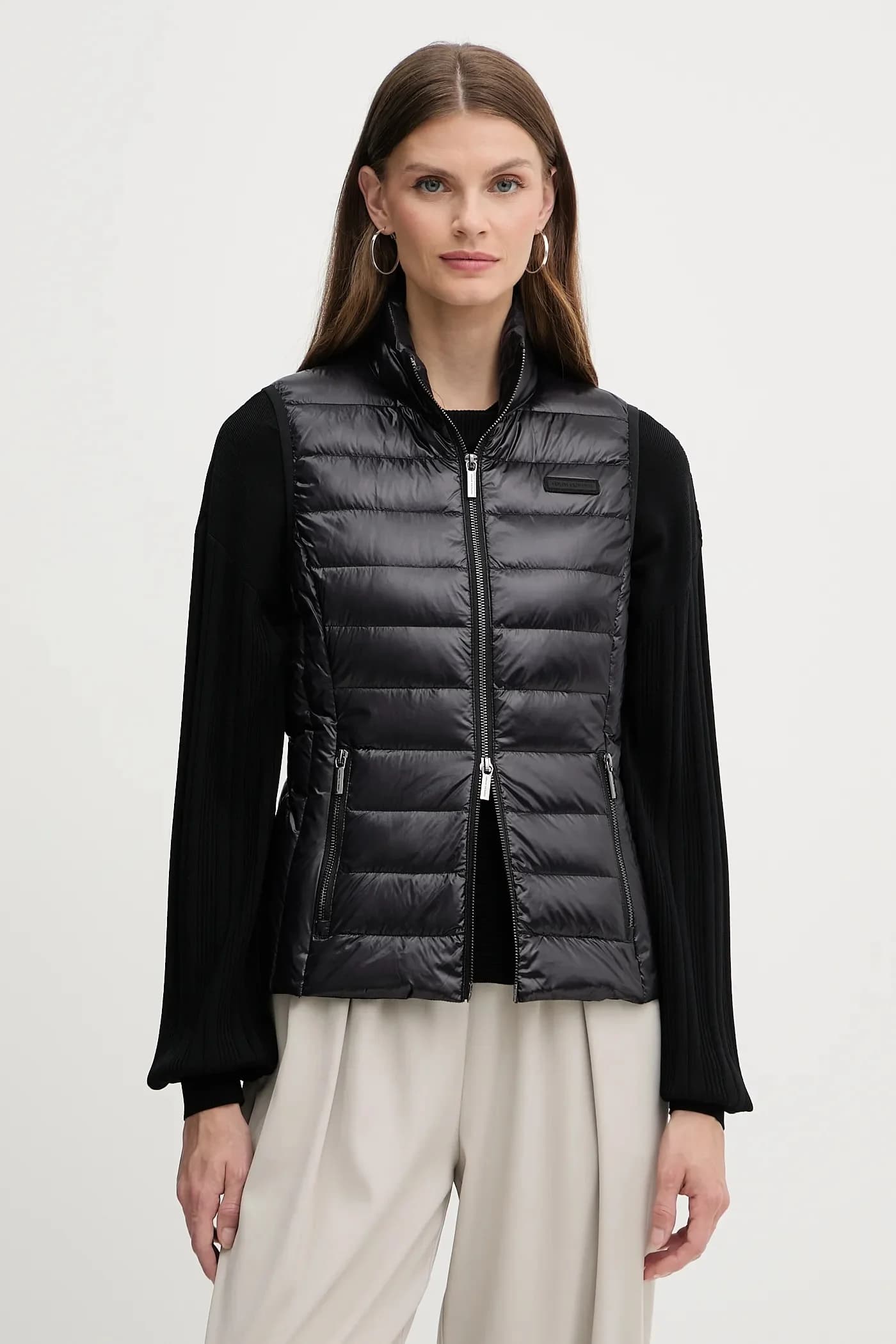 Пуховой жилет