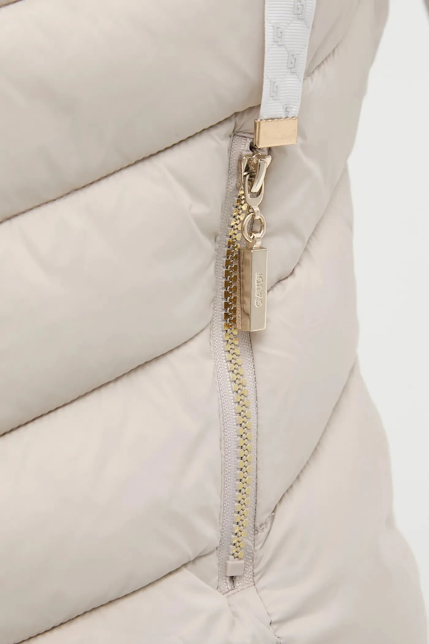 Без рукавов - фото 5