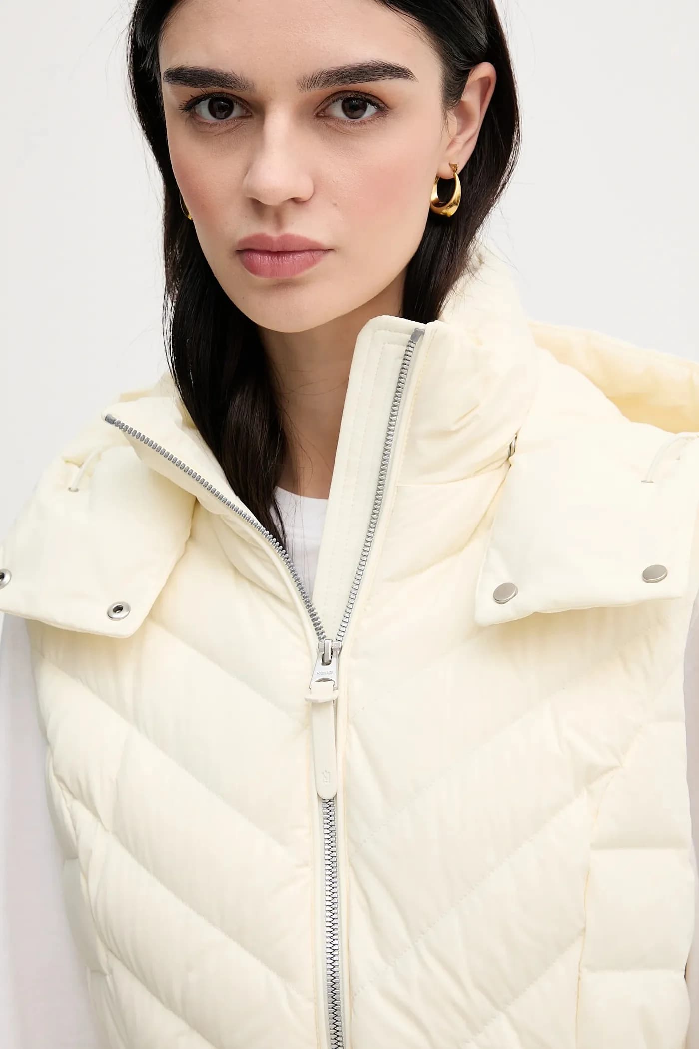 Пуховой жилет - фото 4