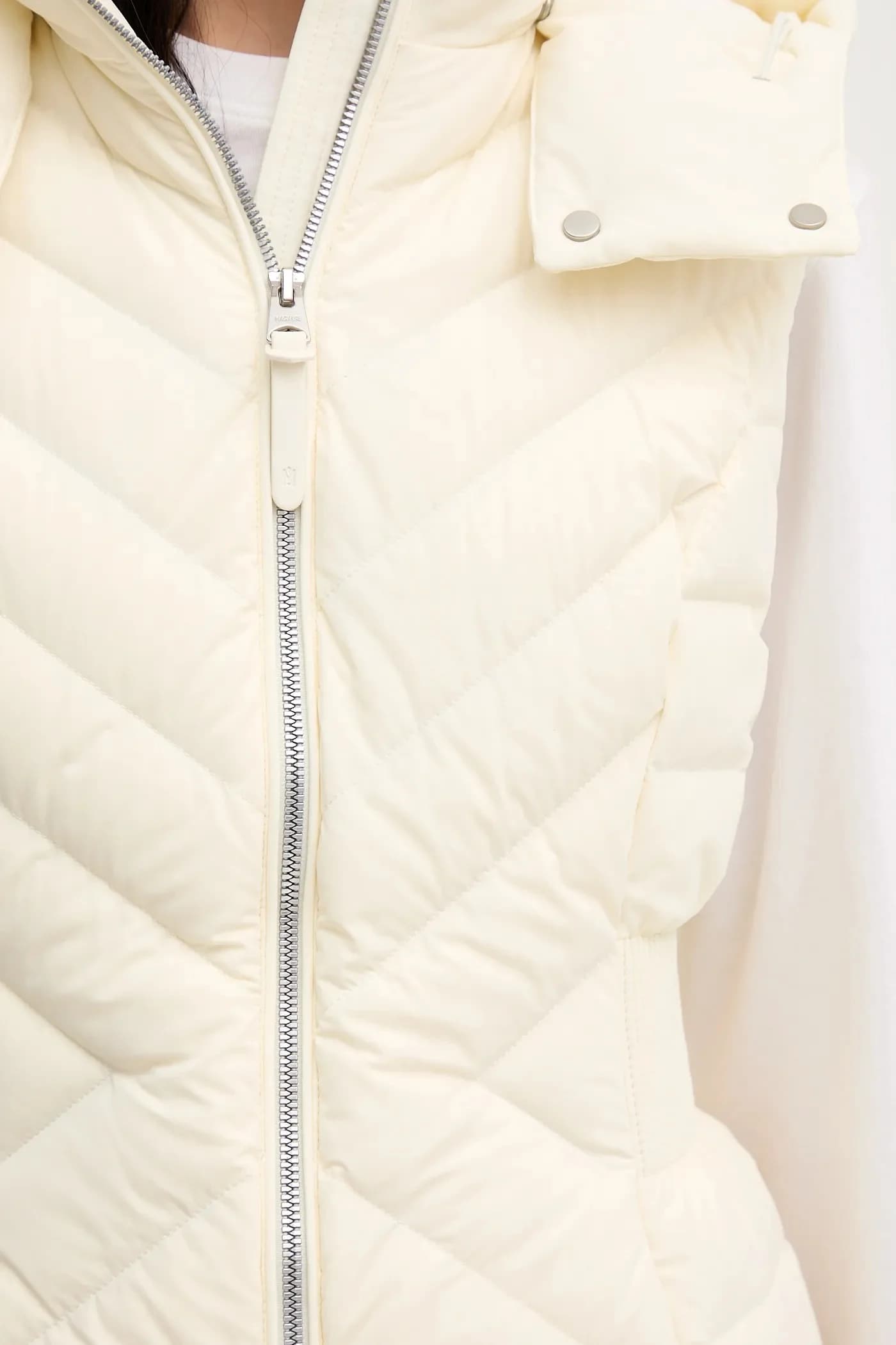 Пуховой жилет - фото 5