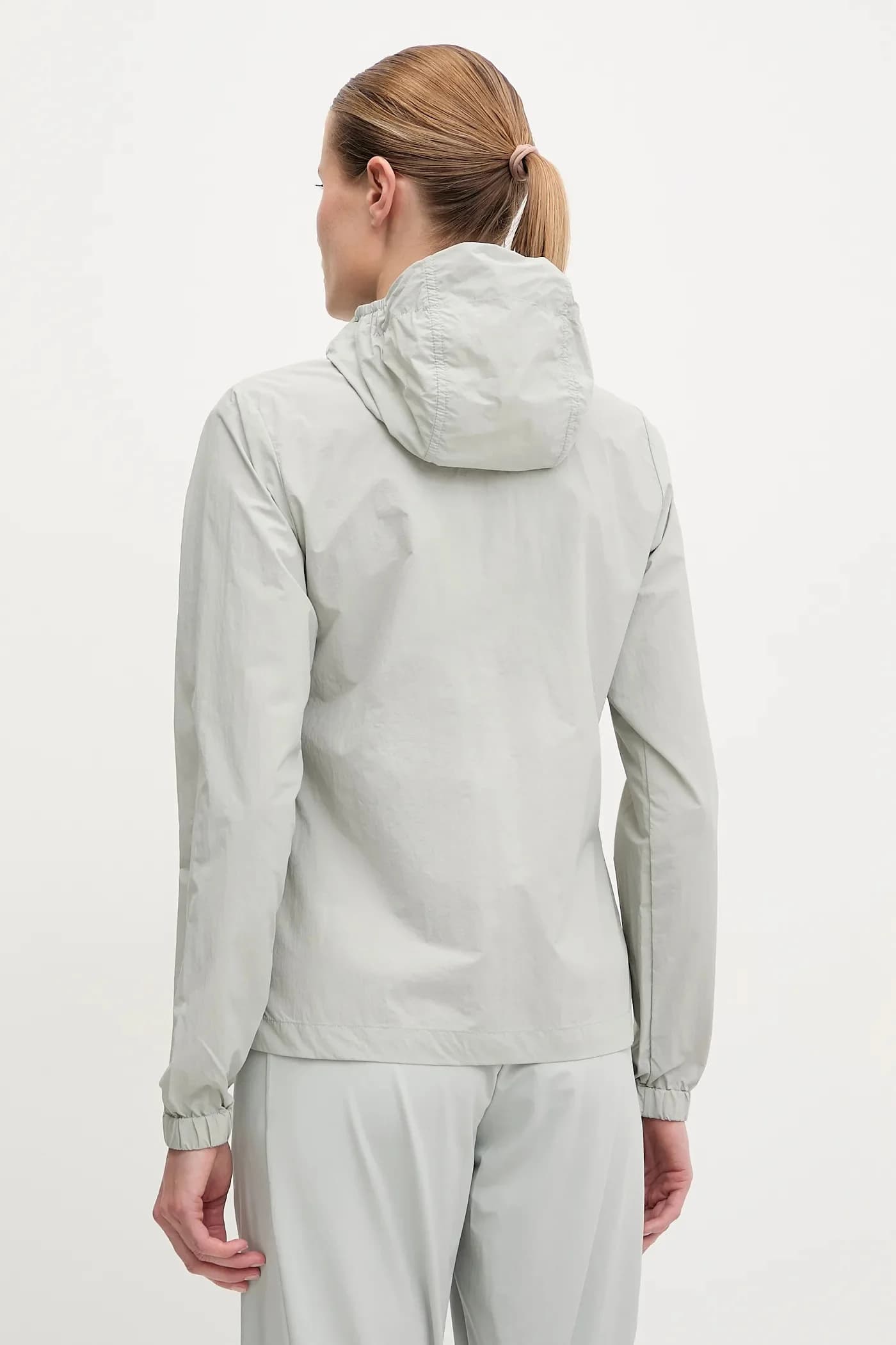 Масштабная уличная куртка - фото 3