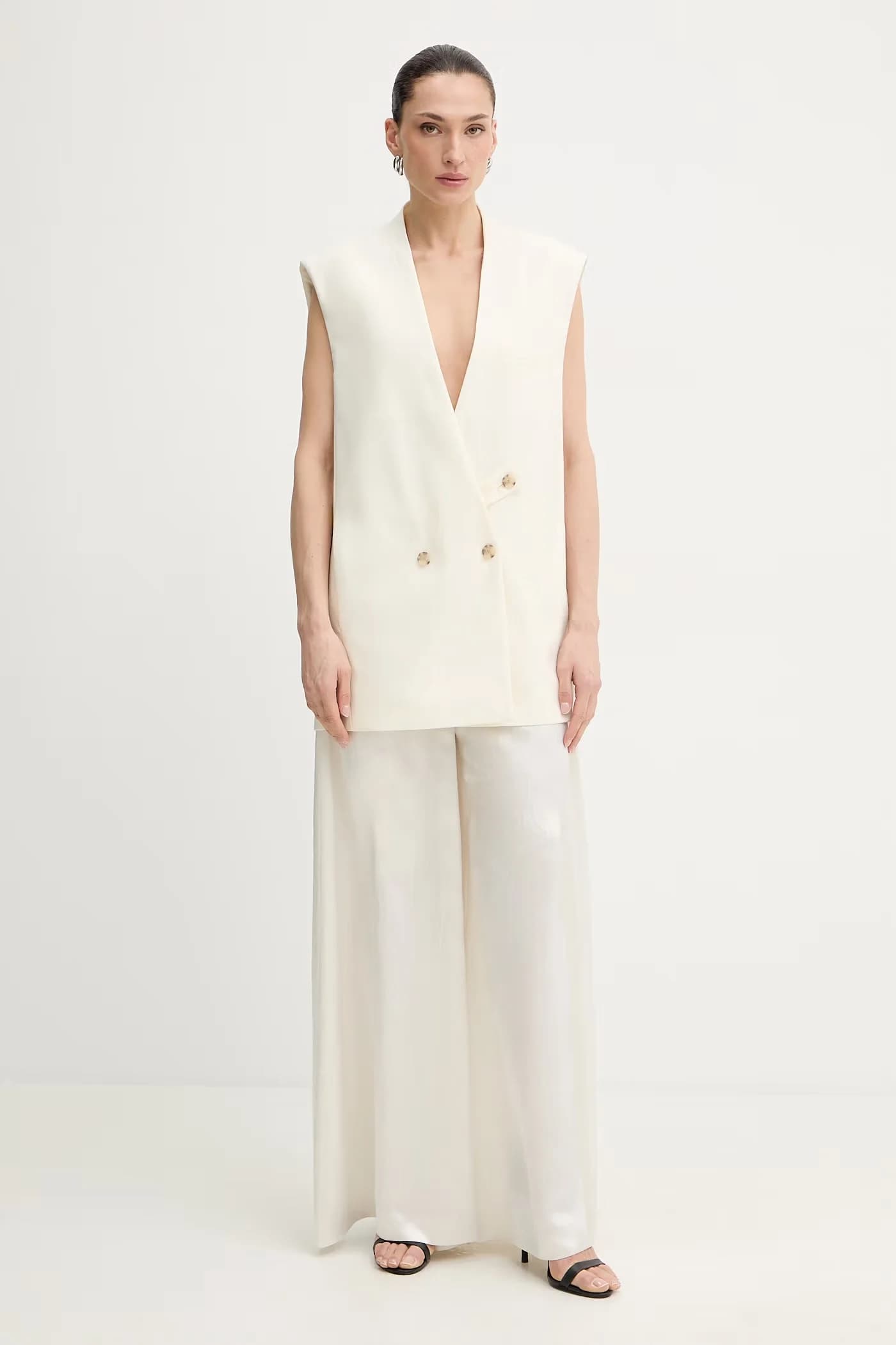 Шерстяной жилет Джавикири - фото 2