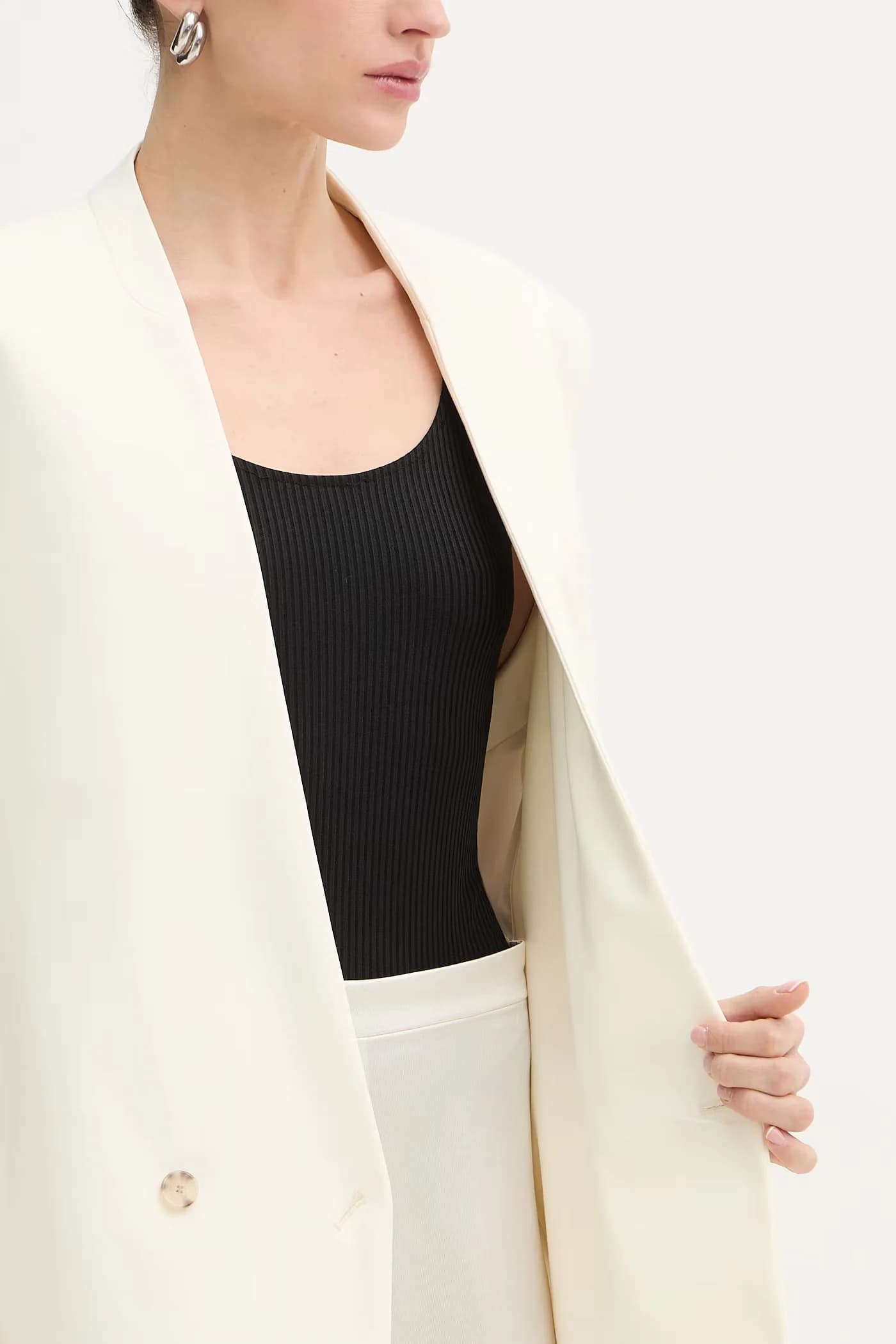 Шерстяной жилет Джавикири - фото 6