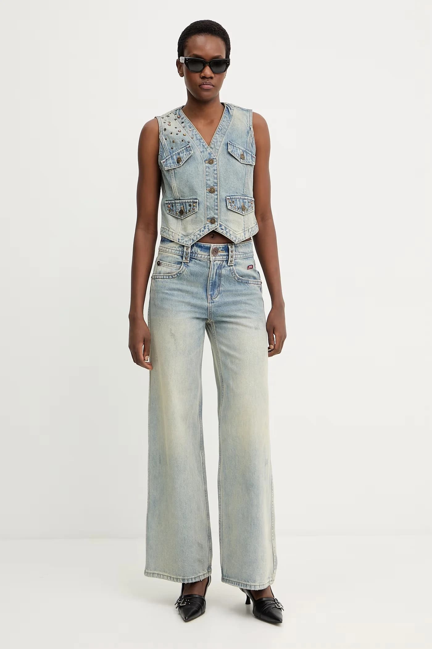 Джинсовый жилет - фото 2