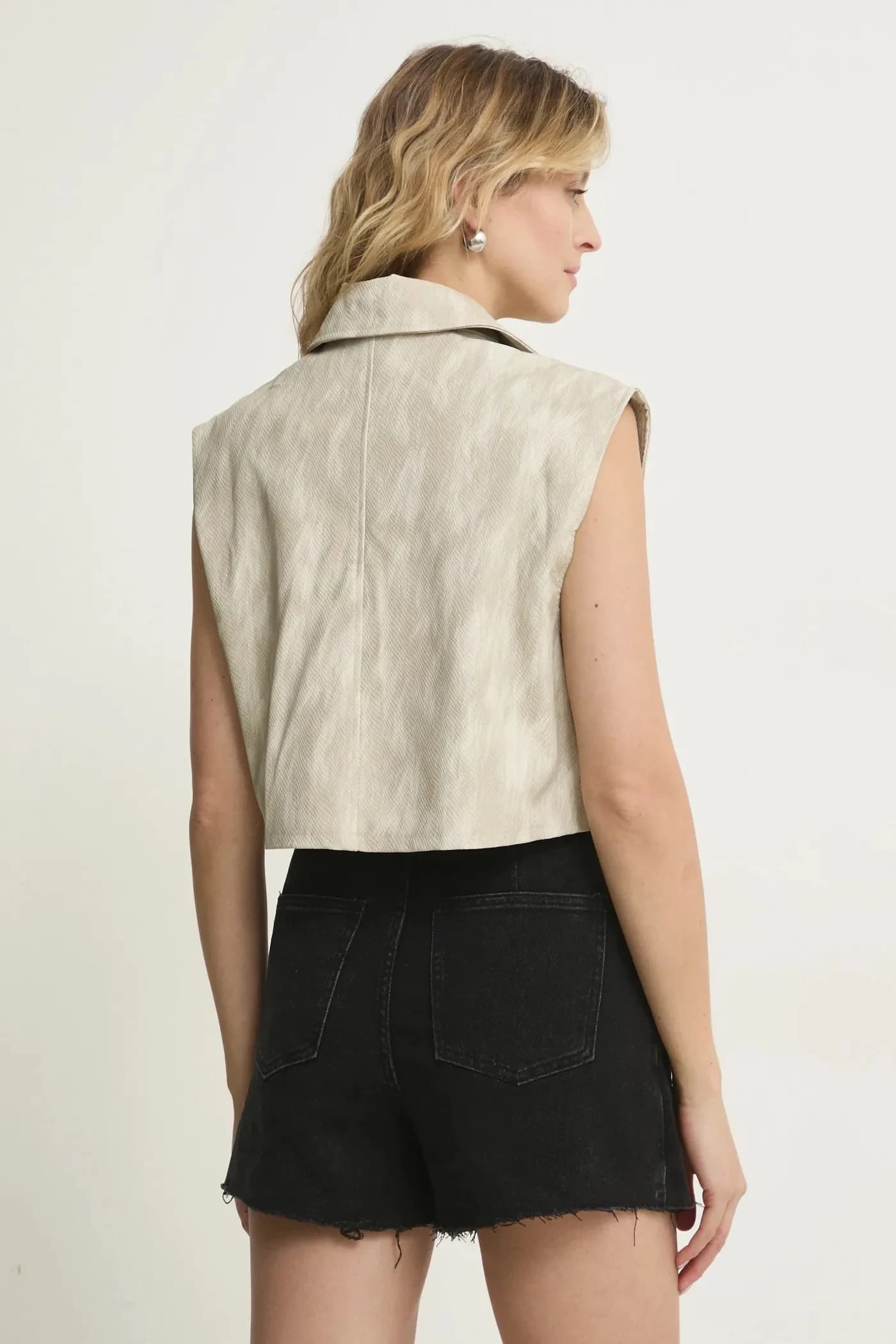 Жилет - фото 3