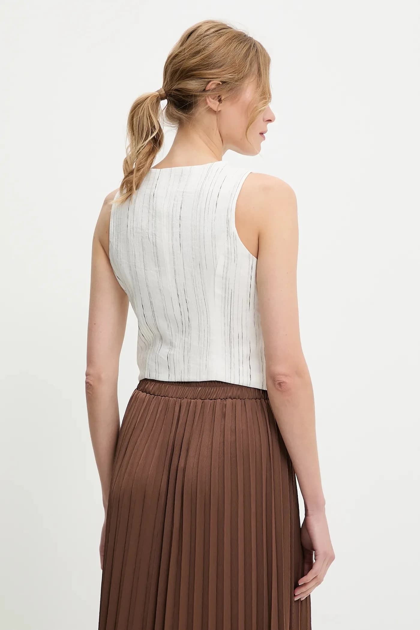 Льняной жилет - фото 3