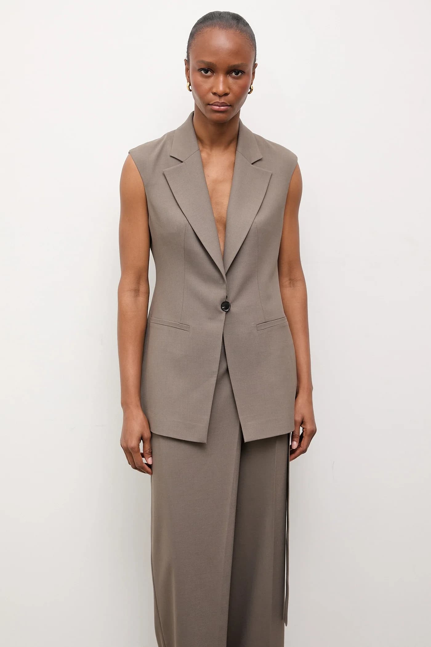 Женский однобортный жилет - фото 4