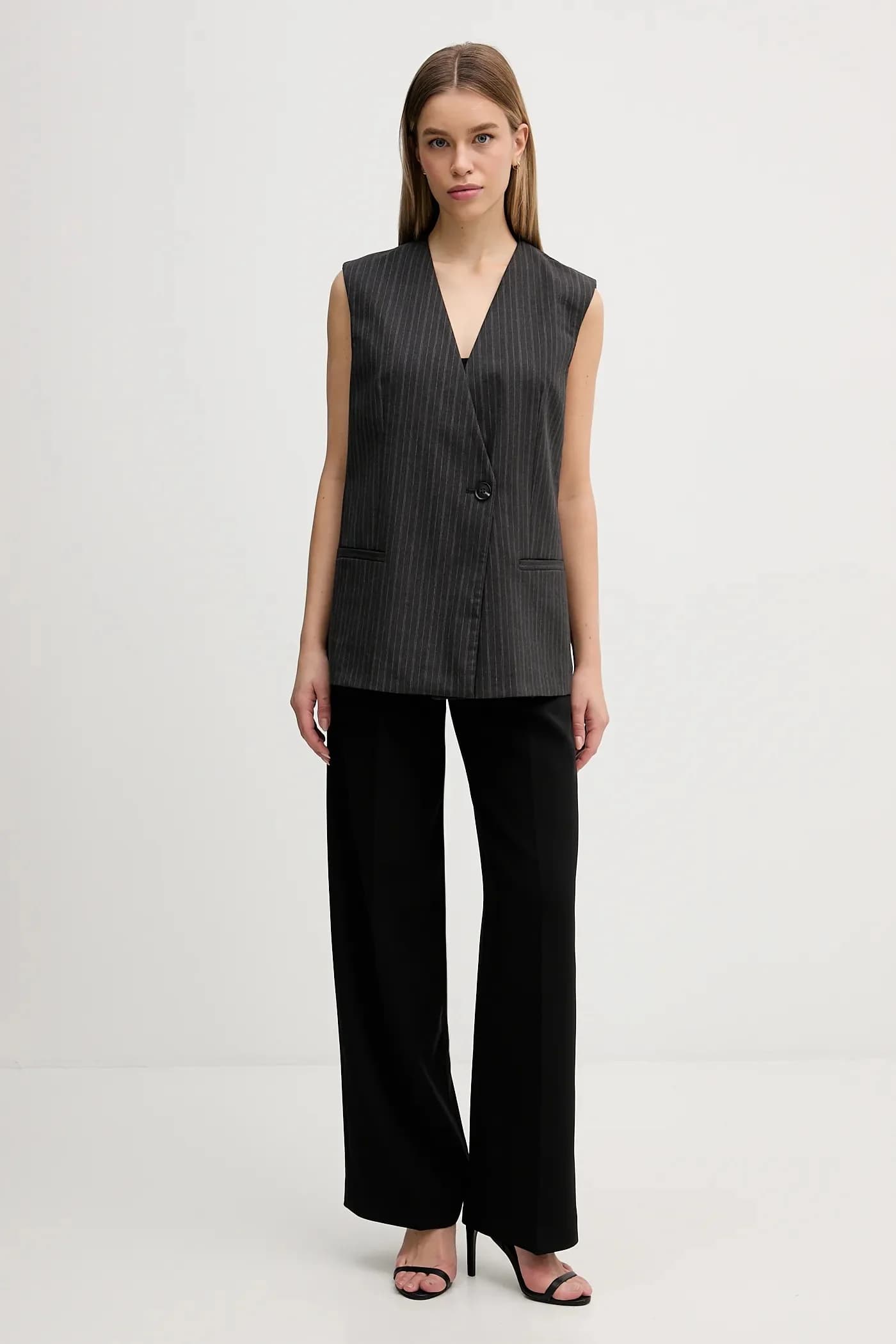 Жилет - фото 2