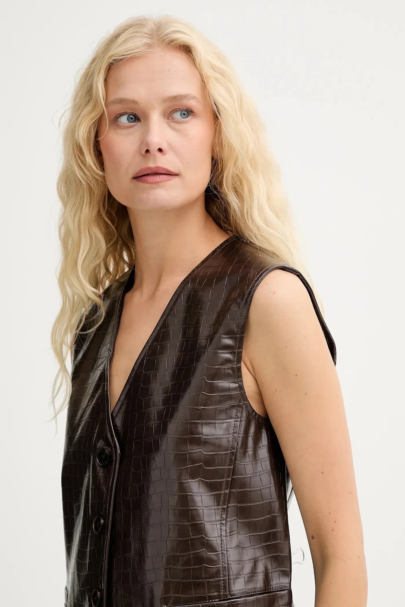 Жилет - фото 4