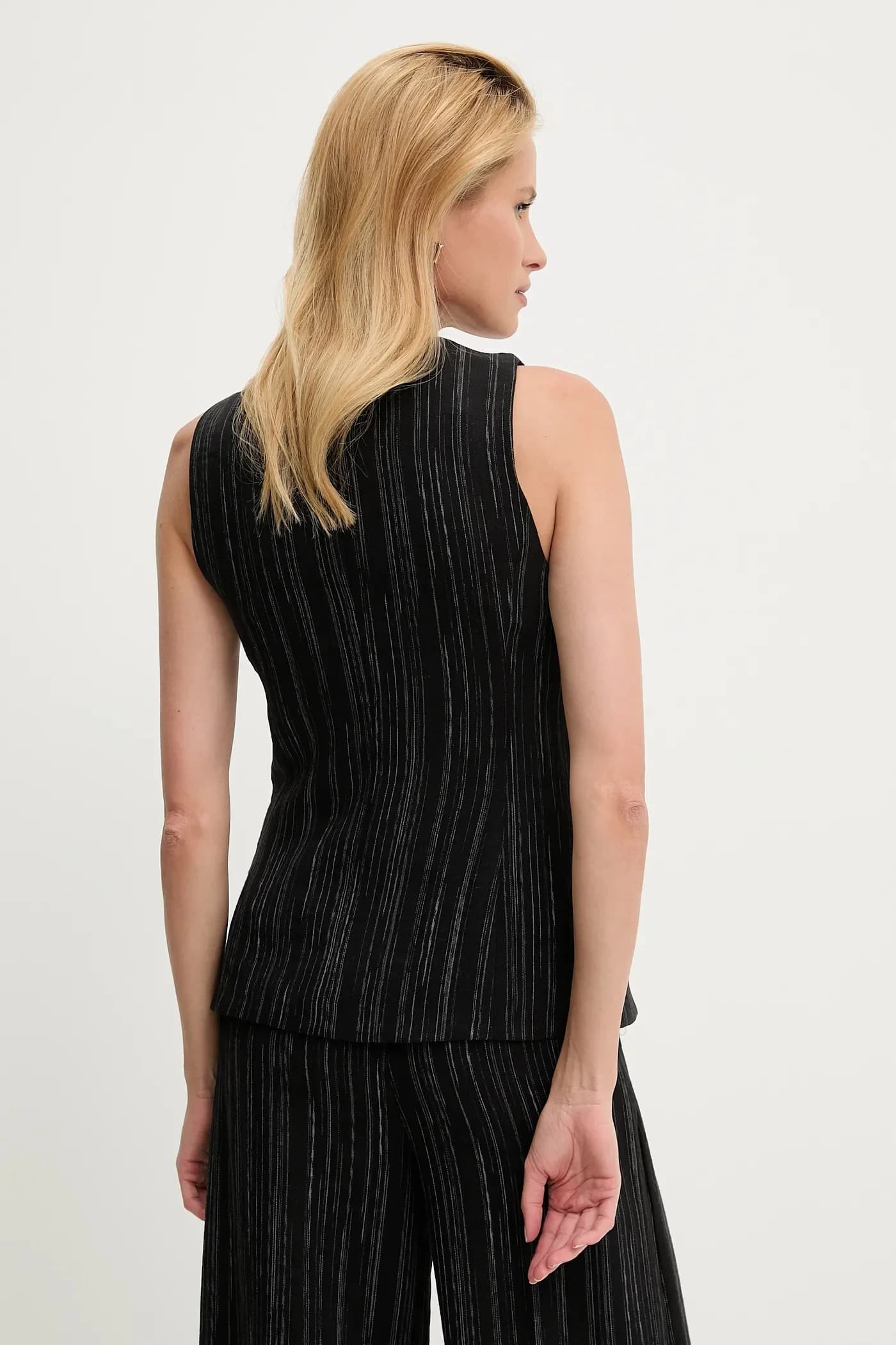 Льняной жилет - фото 3