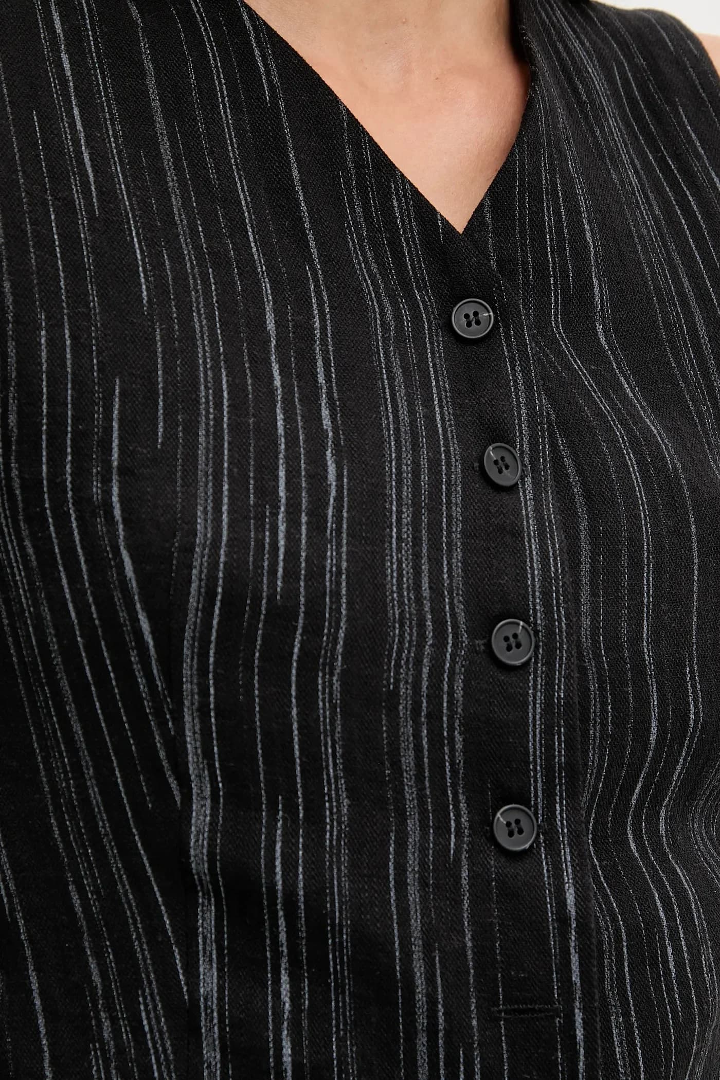 Льняной жилет - фото 5