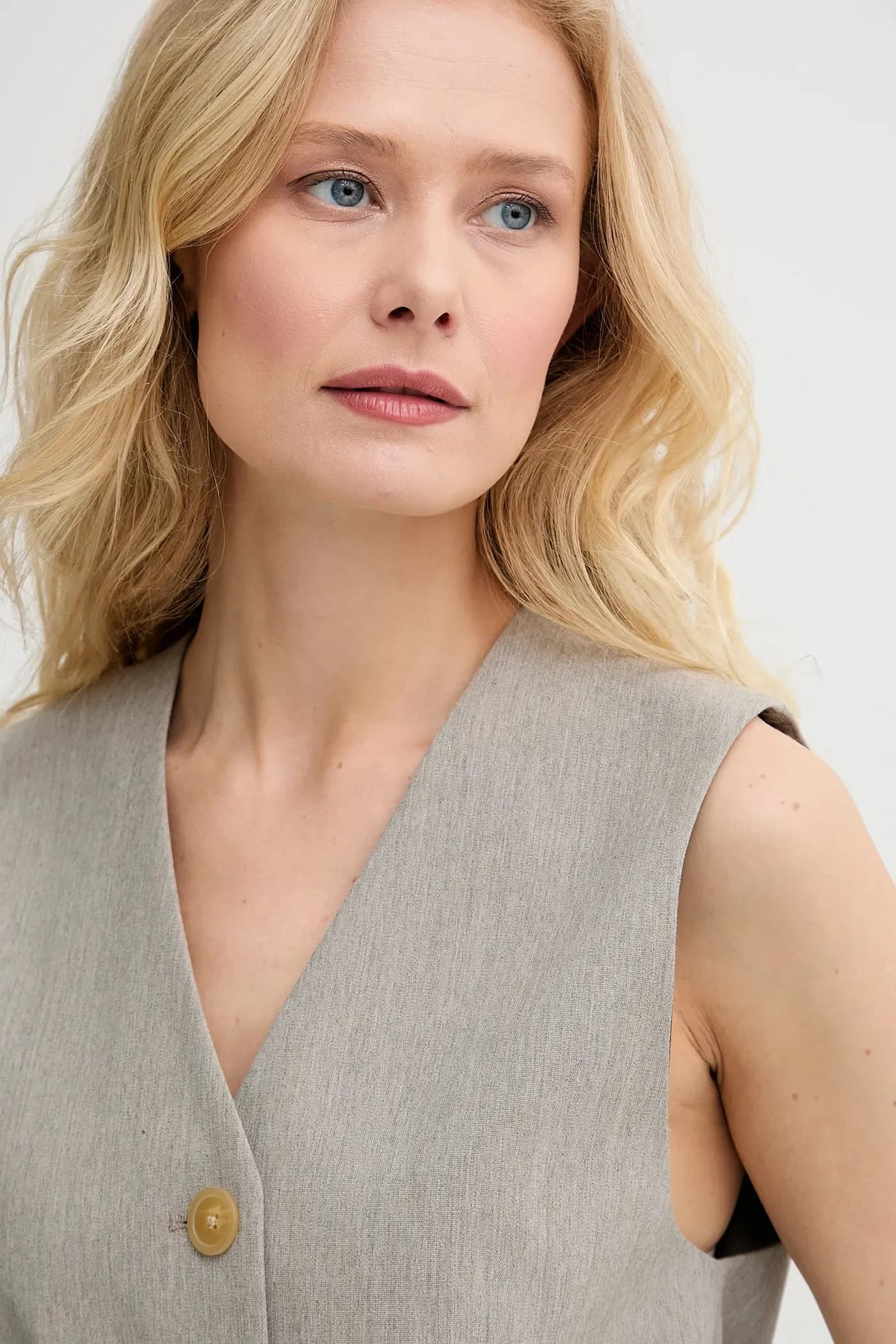 жилет OCCA - фото 4