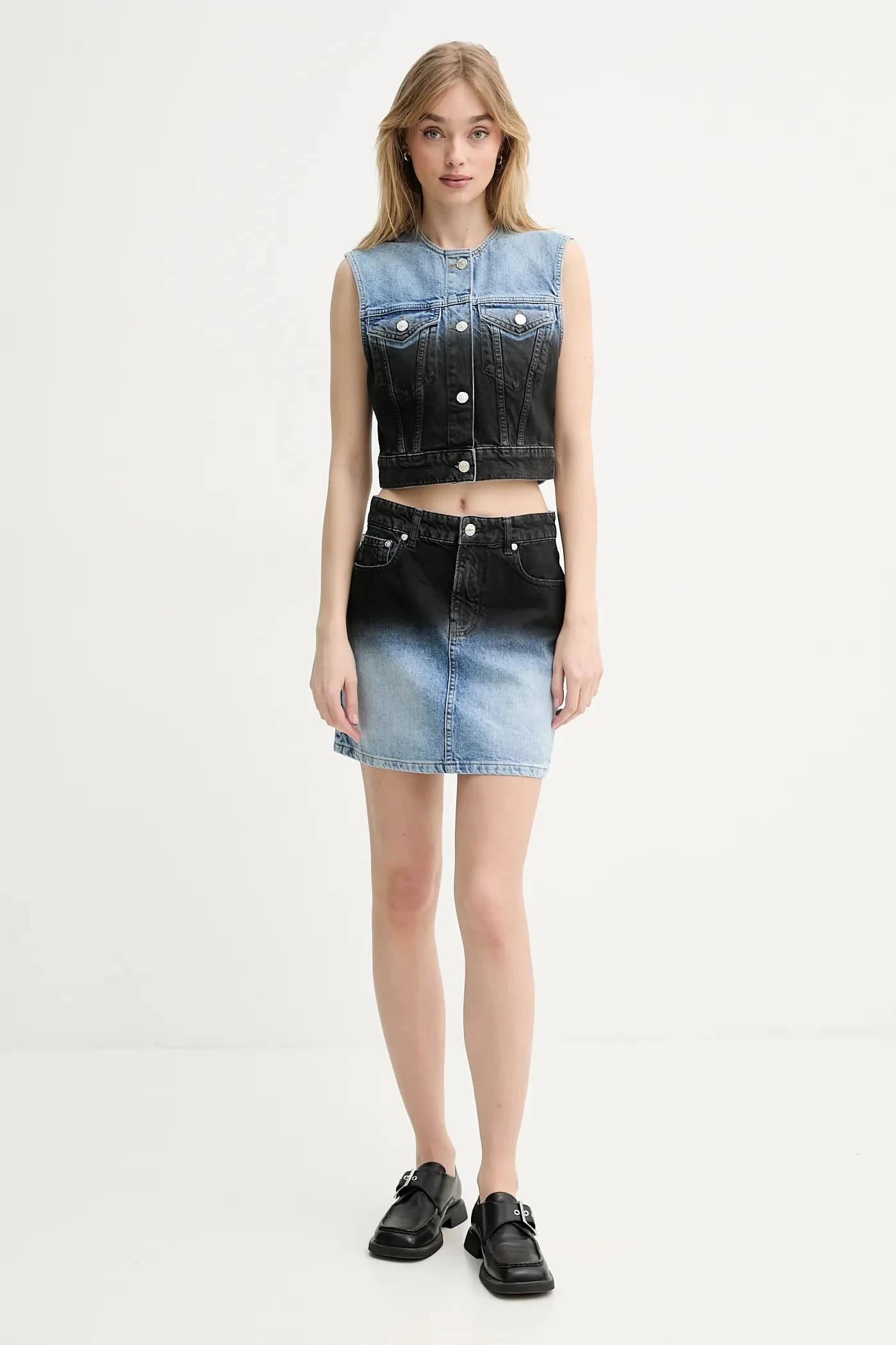 Джинсовый жилет - фото 2