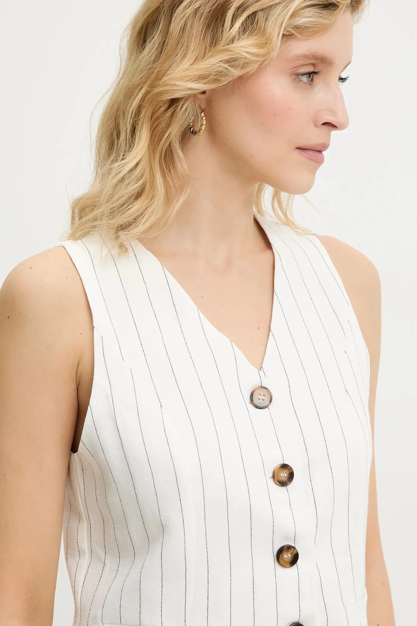 Льняной жилет - фото 4