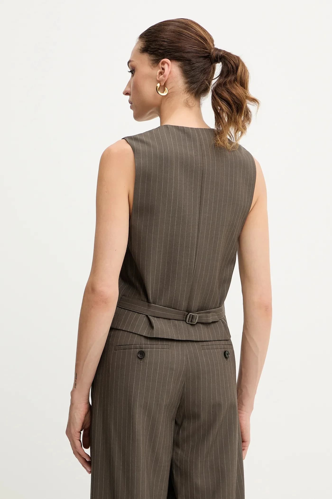 Шерстяной жилет - фото 3