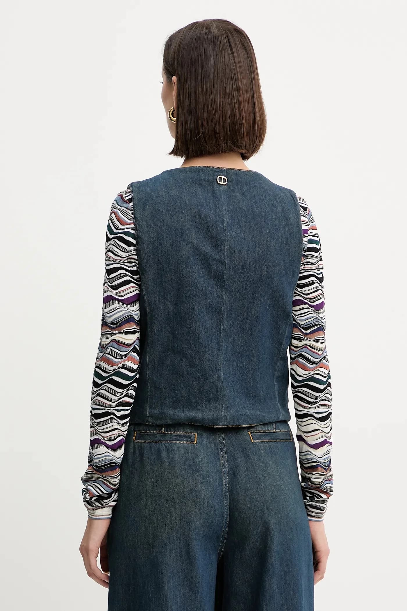 Джинсовый жилет - фото 2