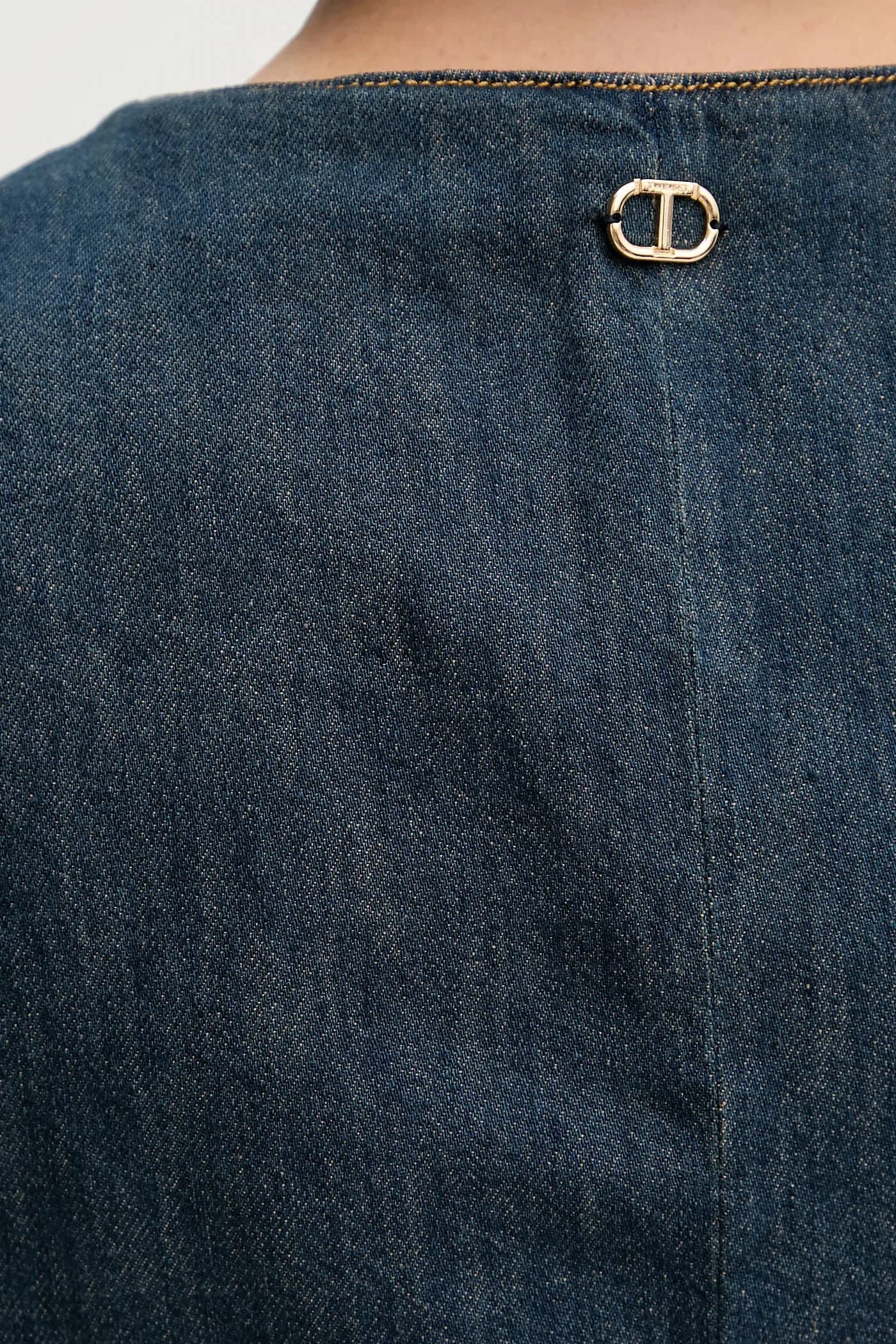 Джинсовый жилет - фото 4