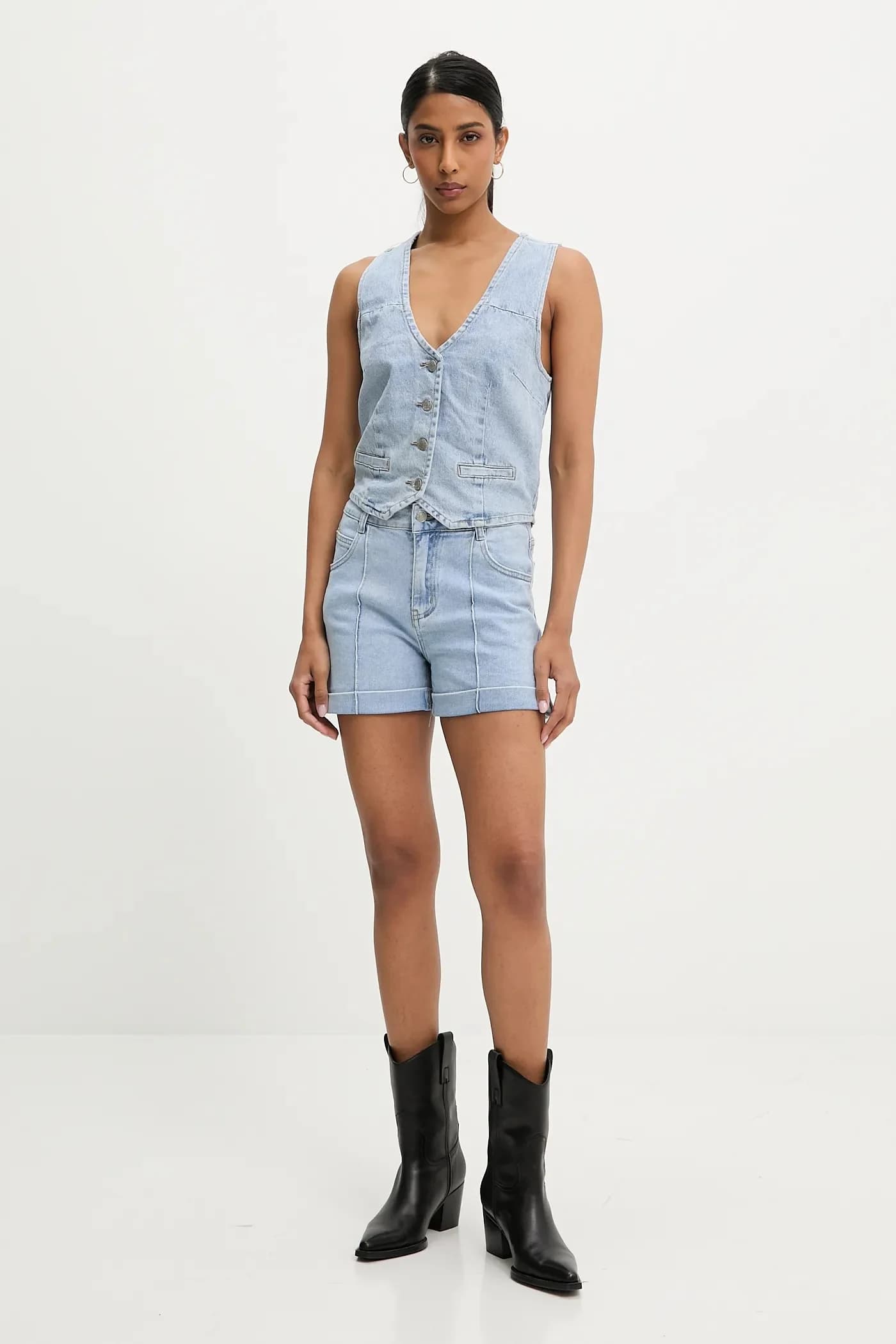 Джинсовый жилет - фото 2