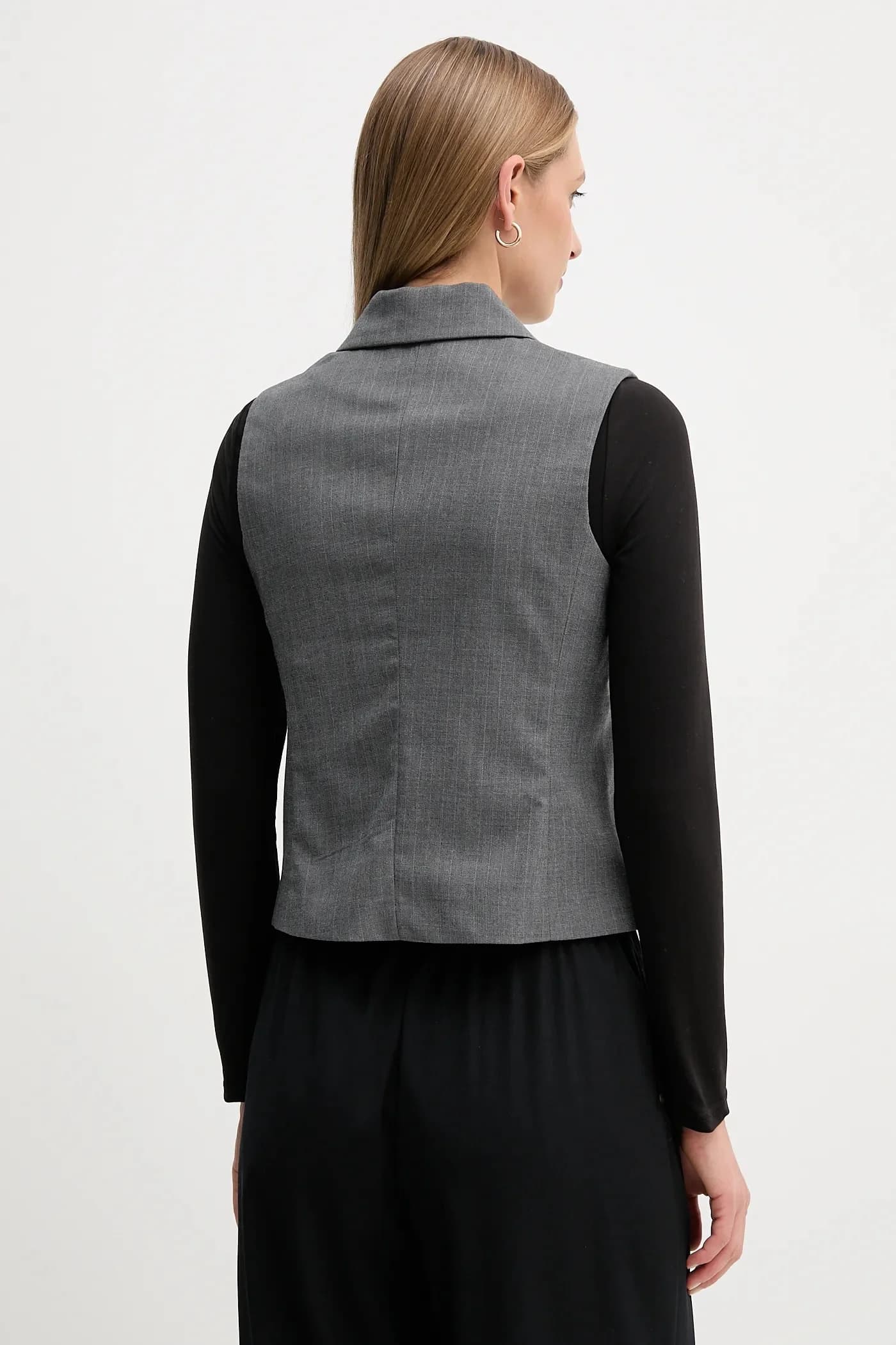 Жилет - фото 3