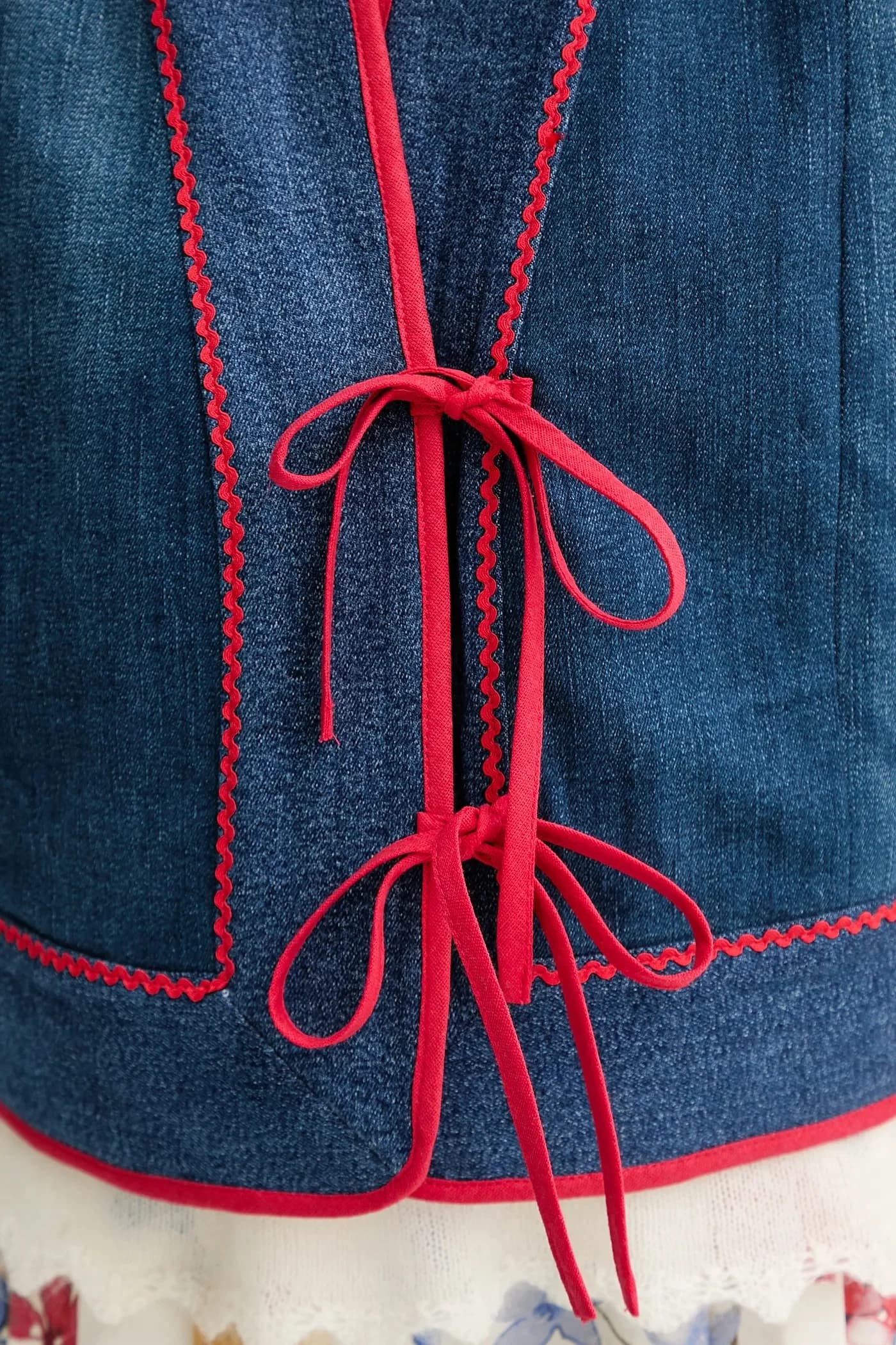 Креативный жилет для вторичной переработки - фото 5