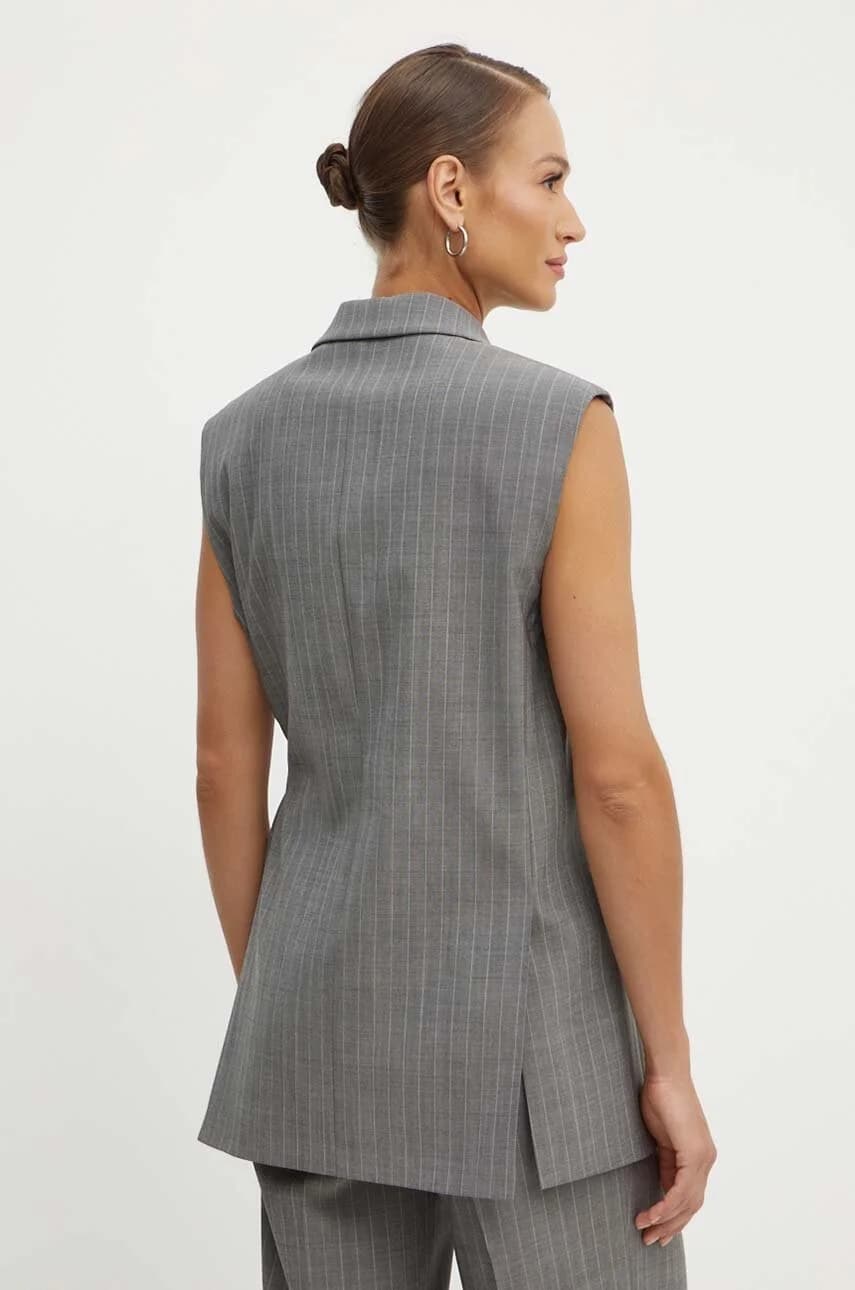 Шерстяной жилет - фото 3