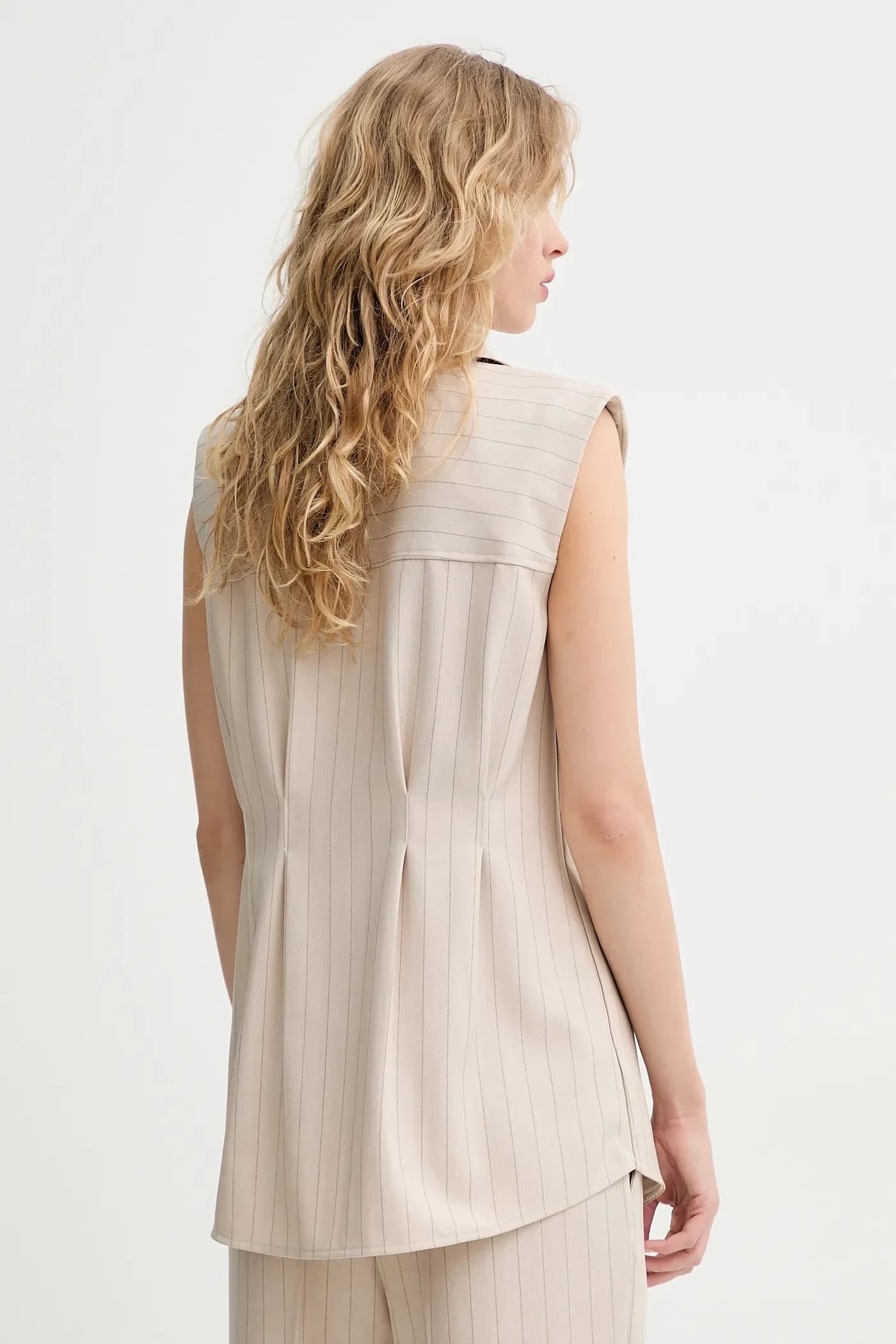 Жилет - фото 3