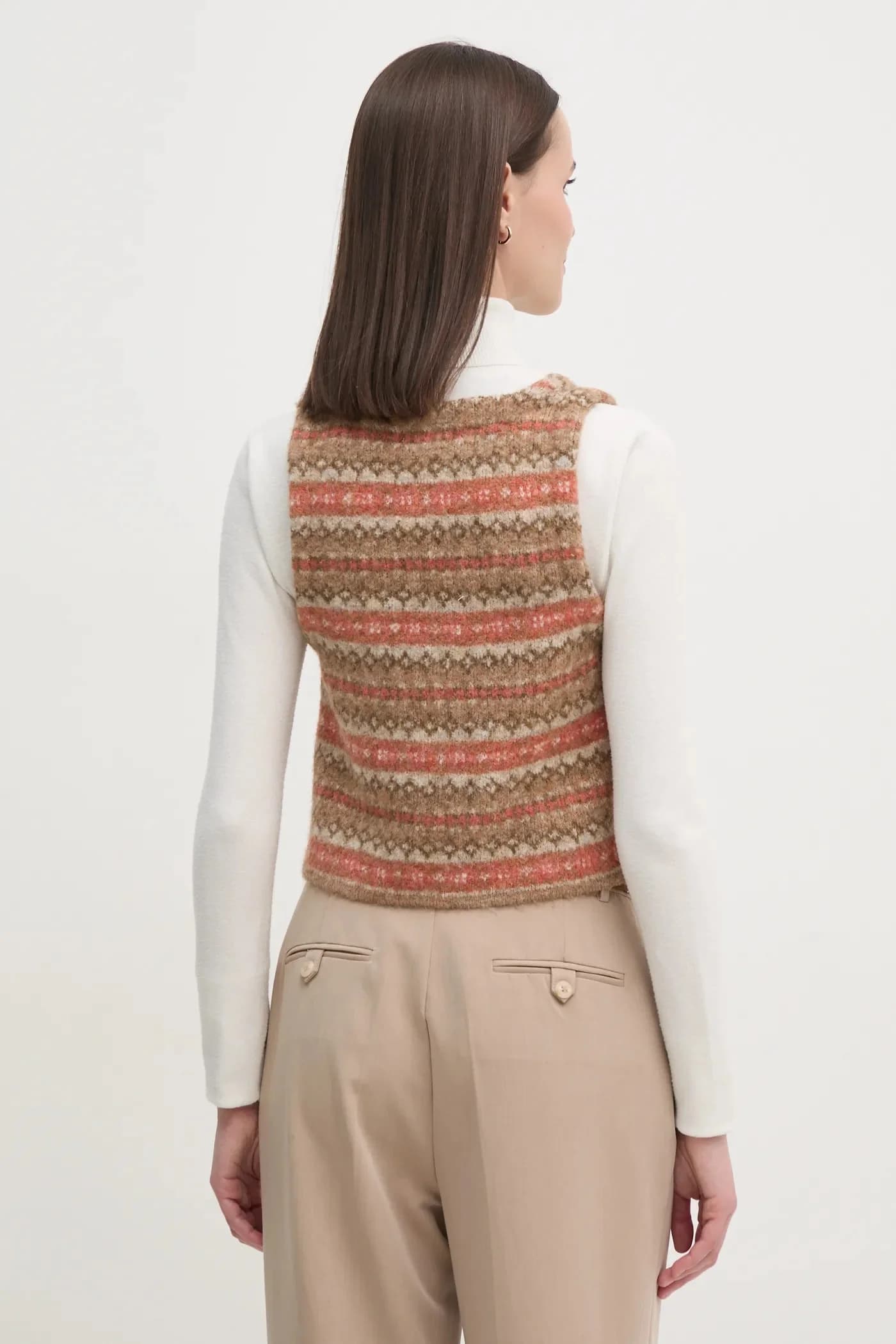 Жилет из смесовой шерсти - фото 3