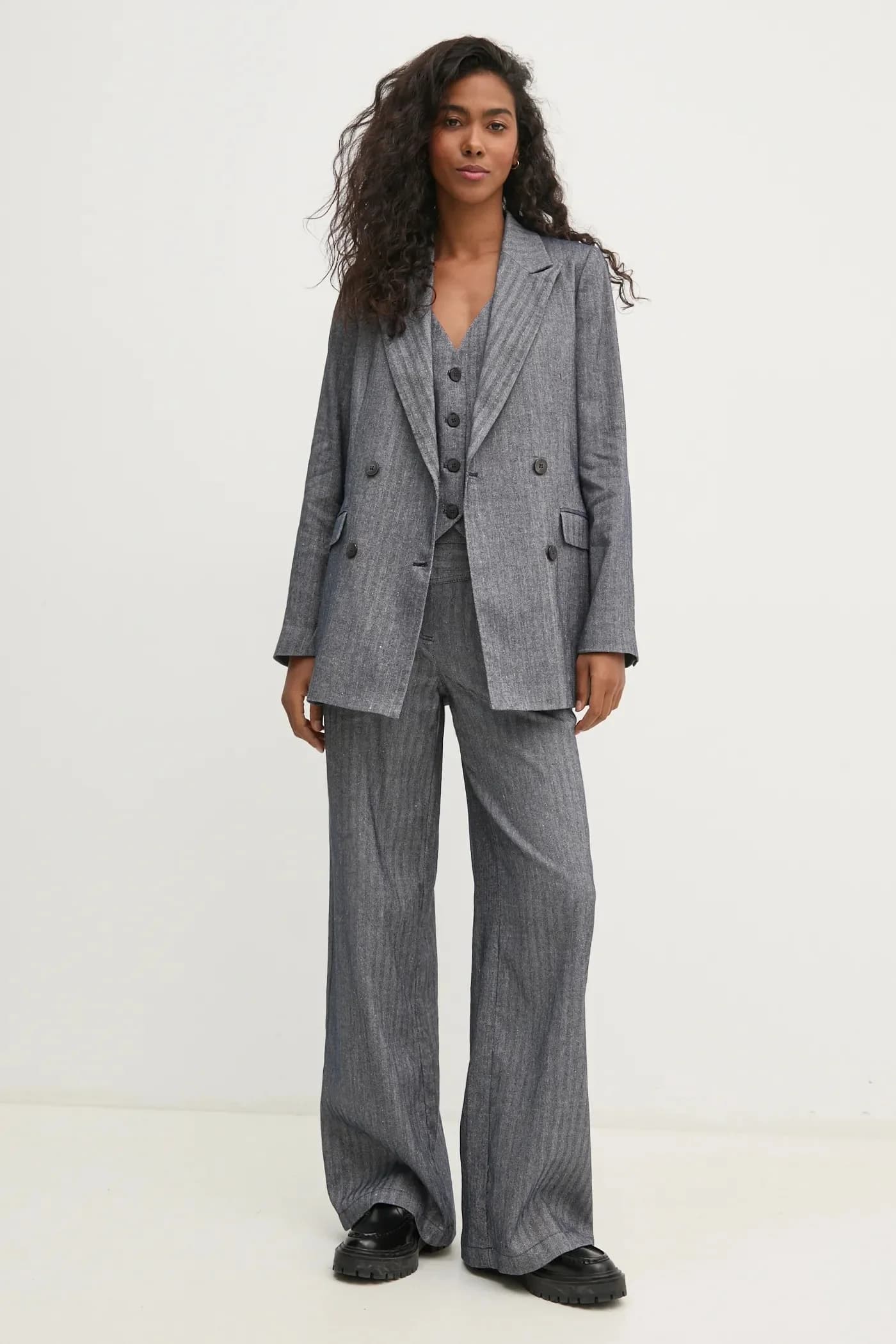 Жилет из смесового льна - фото 2