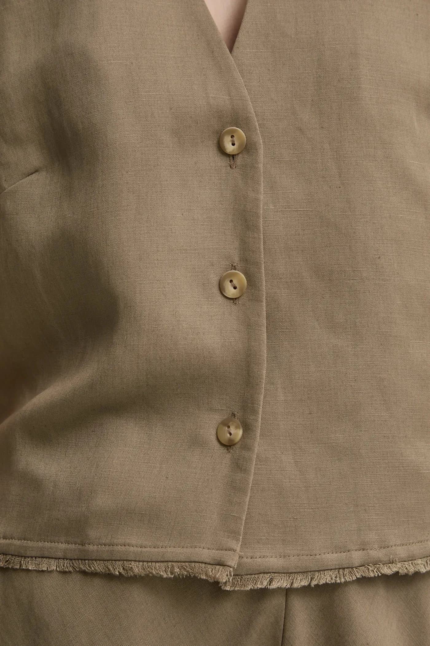 Льняной жилет - фото 5