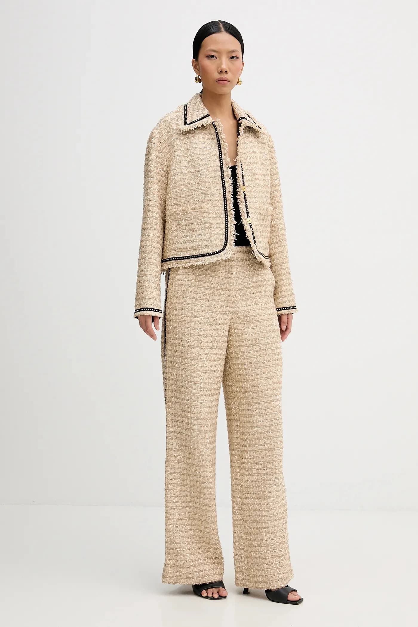 Куртка - фото 2