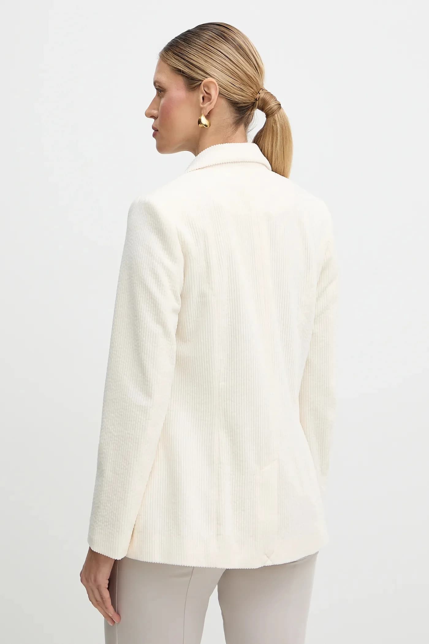 Вельветовая куртка - фото 3