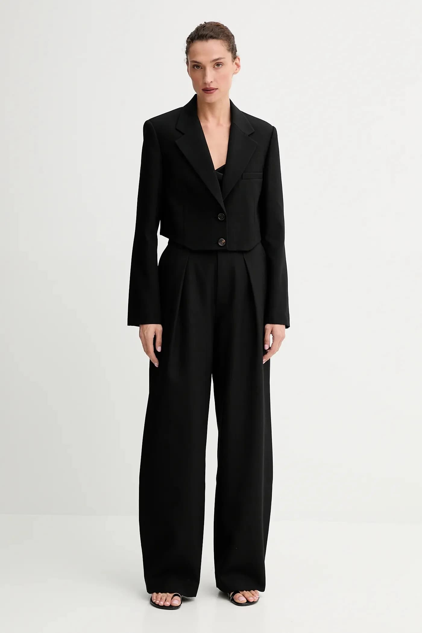 Шерстяная куртка - фото 2