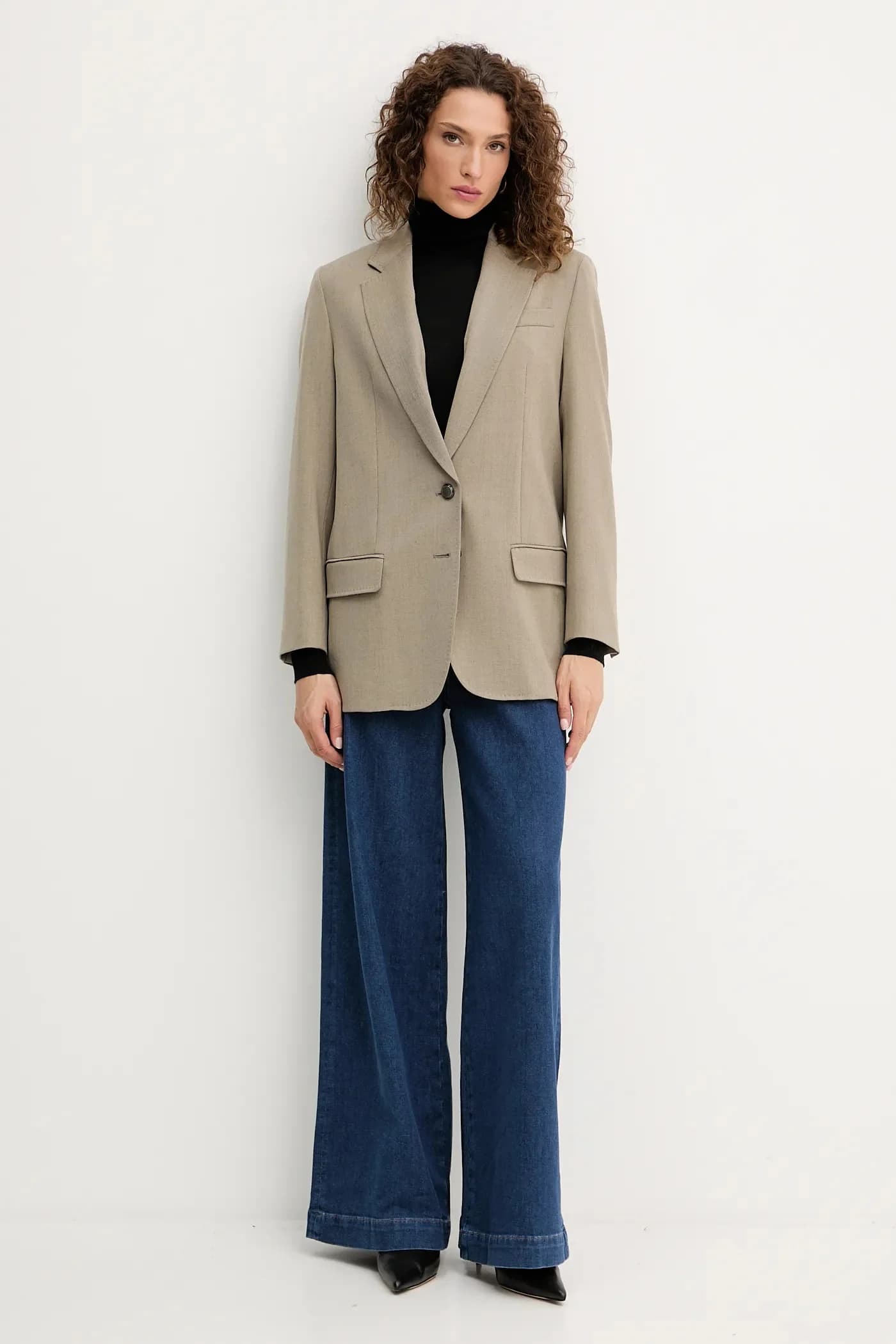 Шерстяная куртка - фото 2