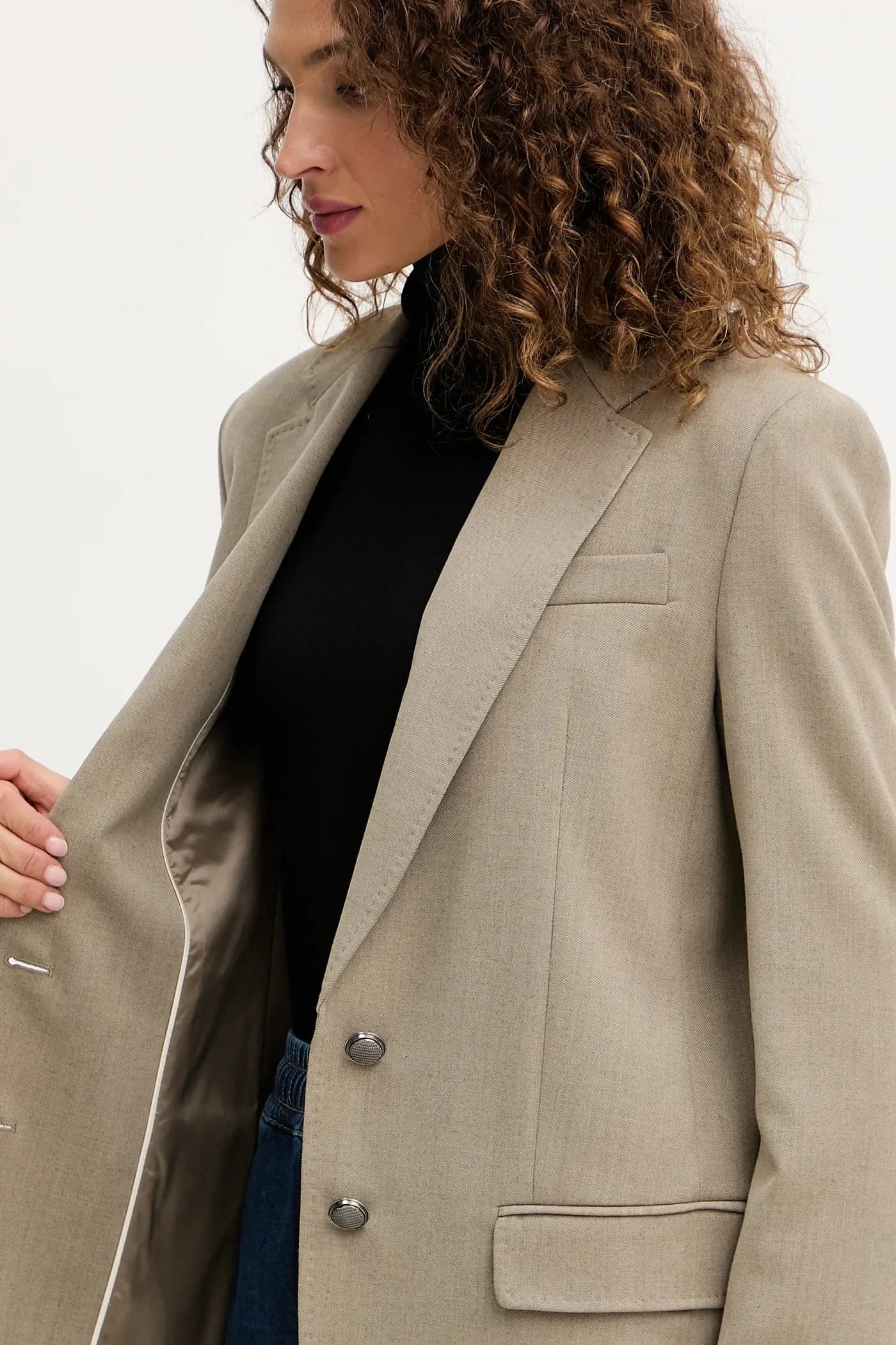 Шерстяная куртка - фото 6