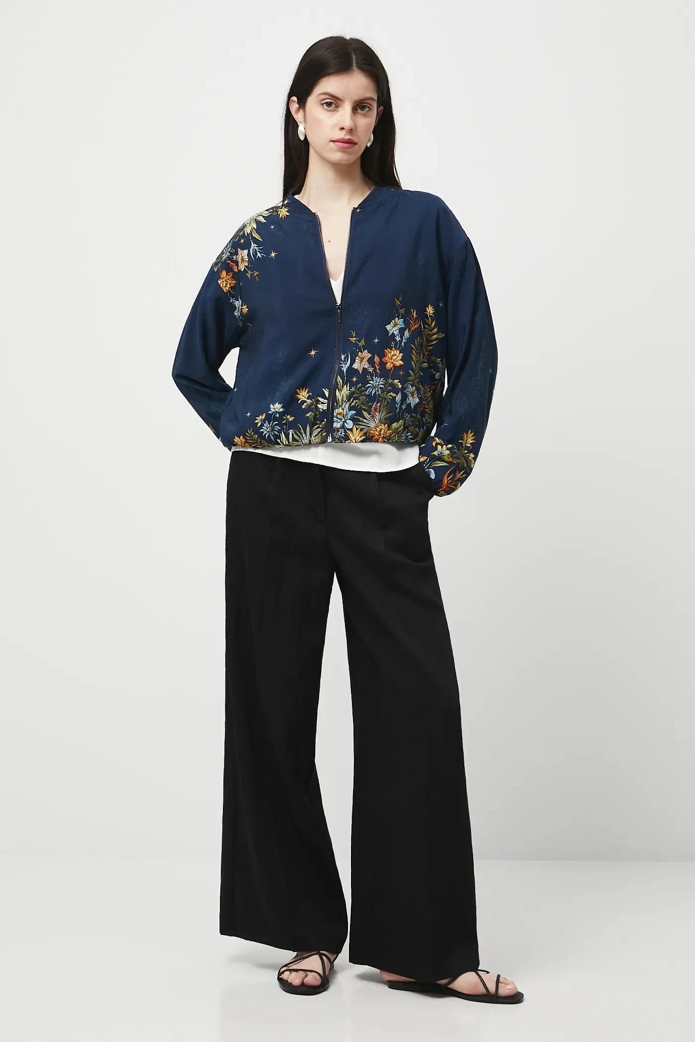 Куртка - фото 2