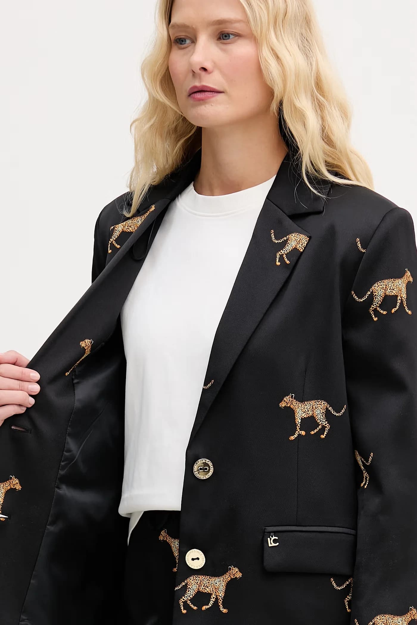 Женский однобортный пиджак - фото 6