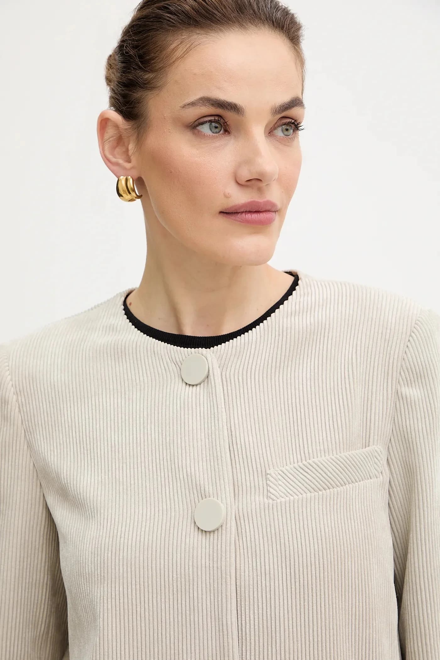 Вельветовая куртка - фото 4