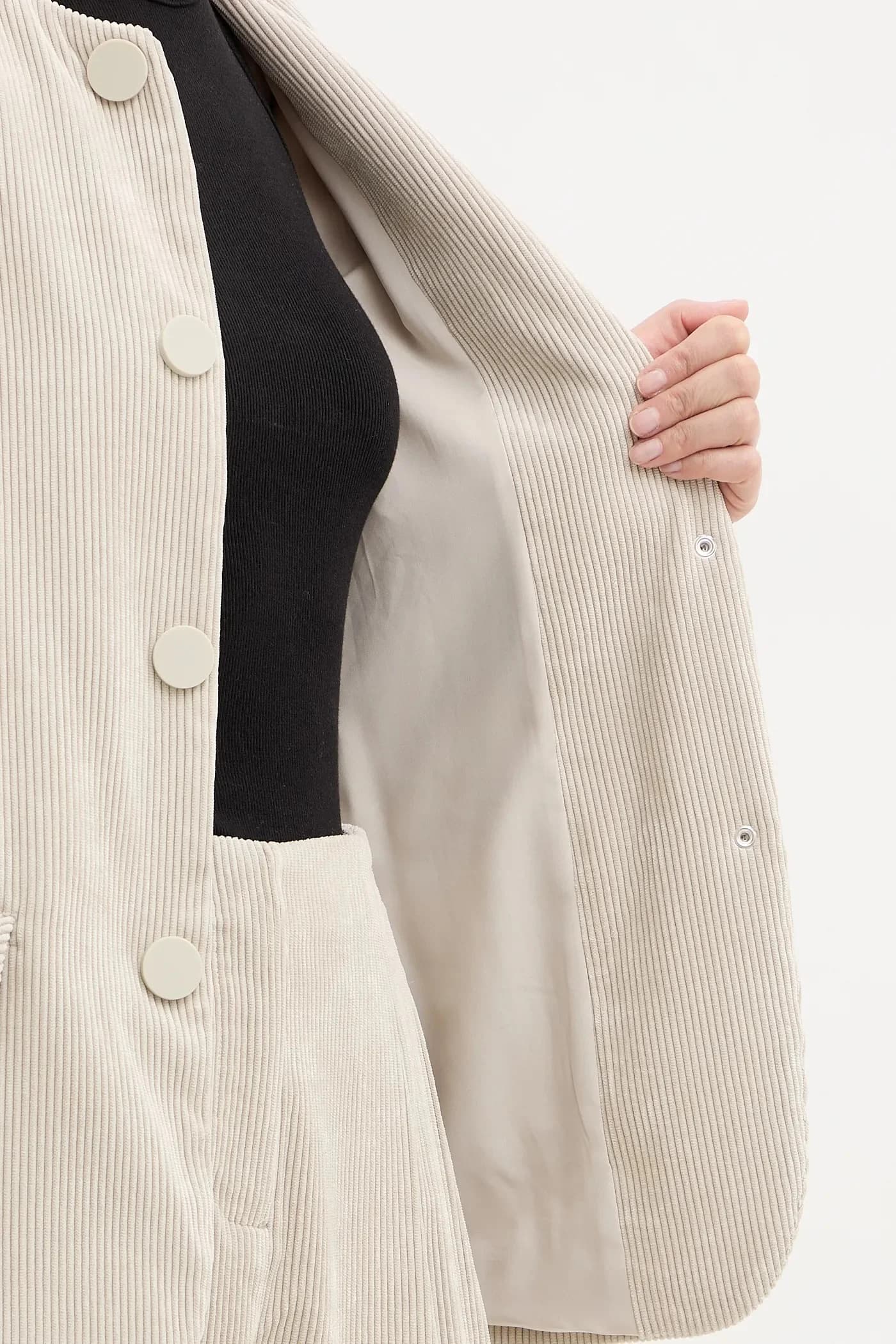 Вельветовая куртка - фото 6