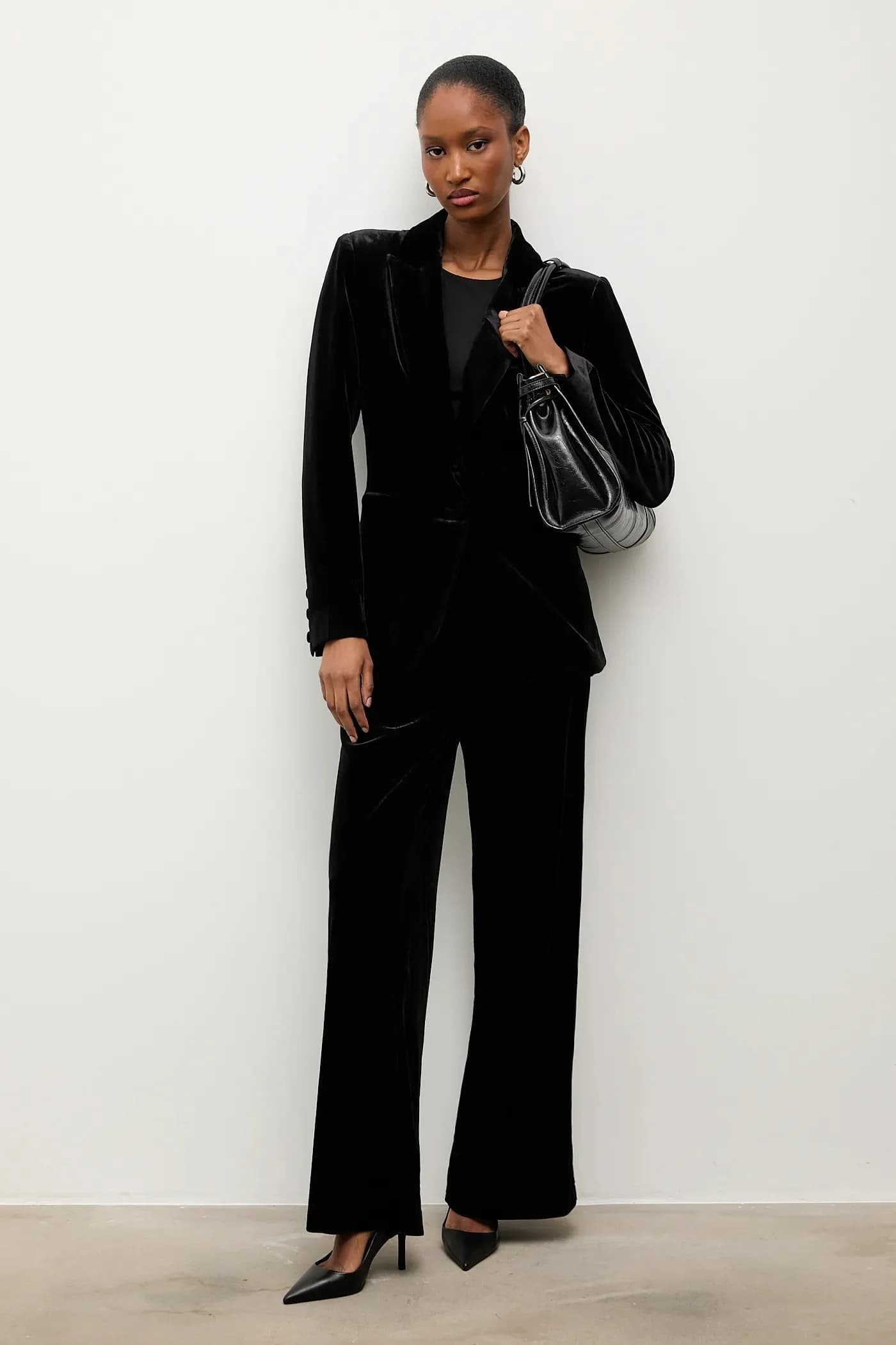 Велюровая куртка - фото 2