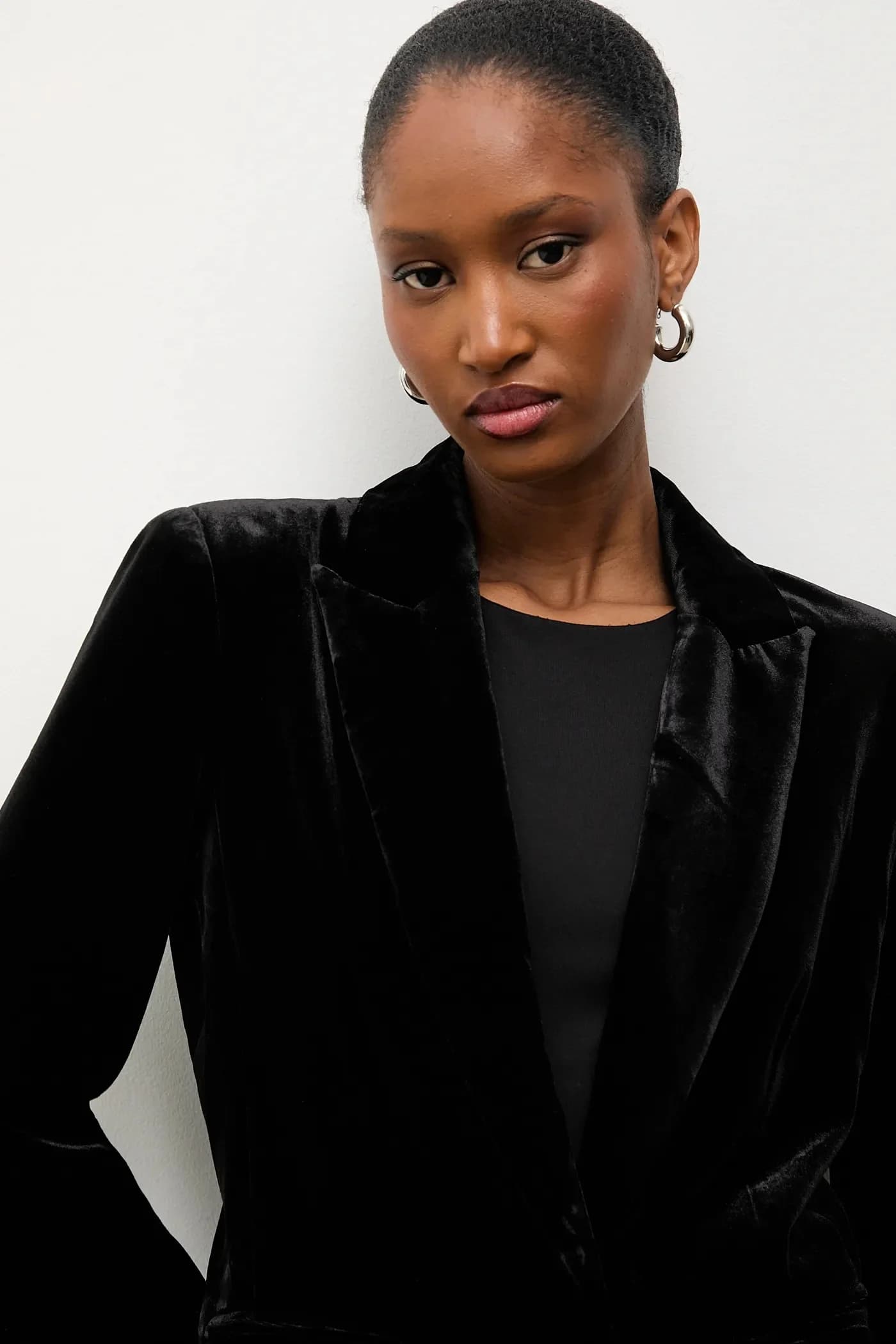 Велюровая куртка - фото 4